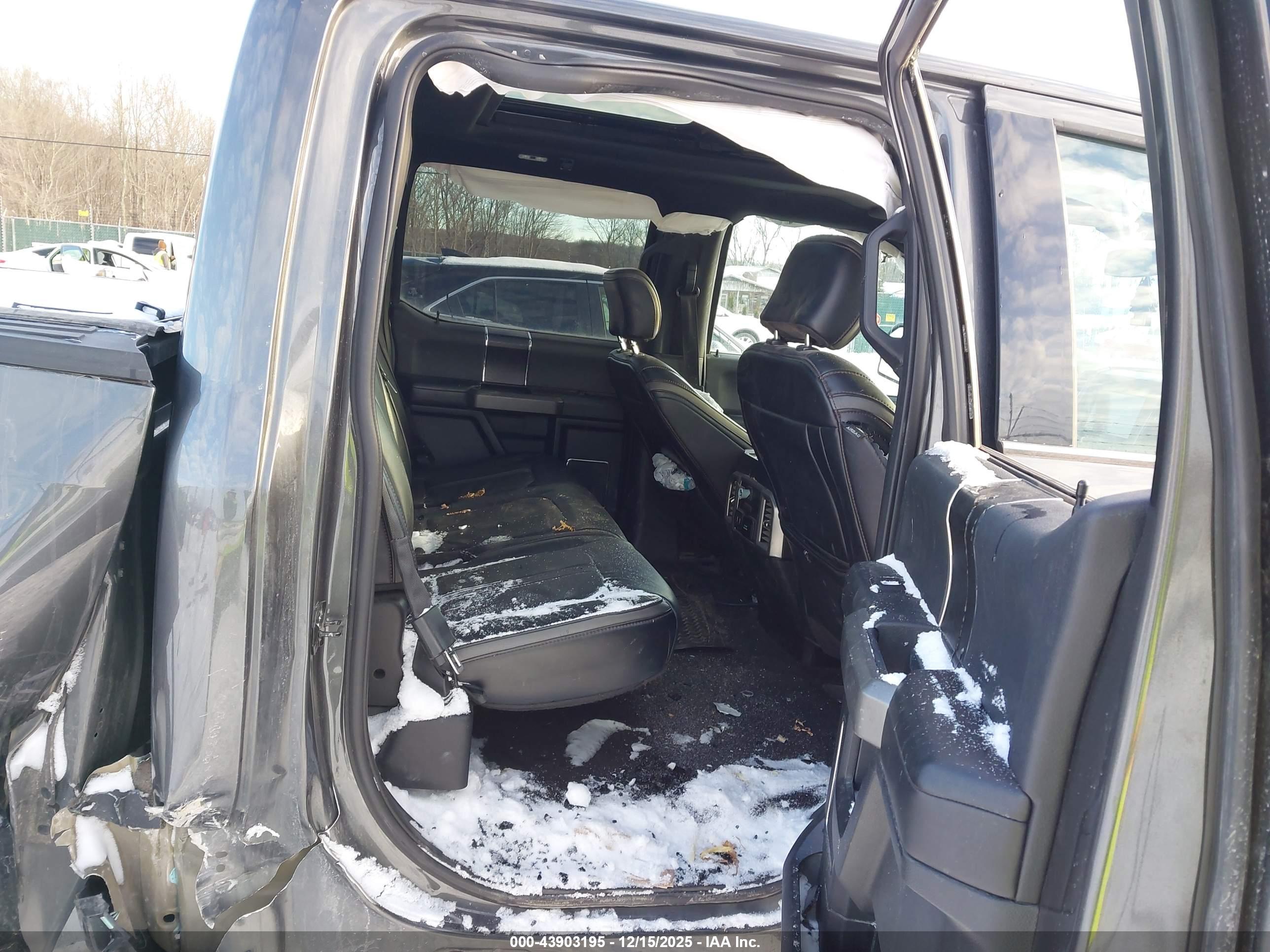 FORD F-150 image 8