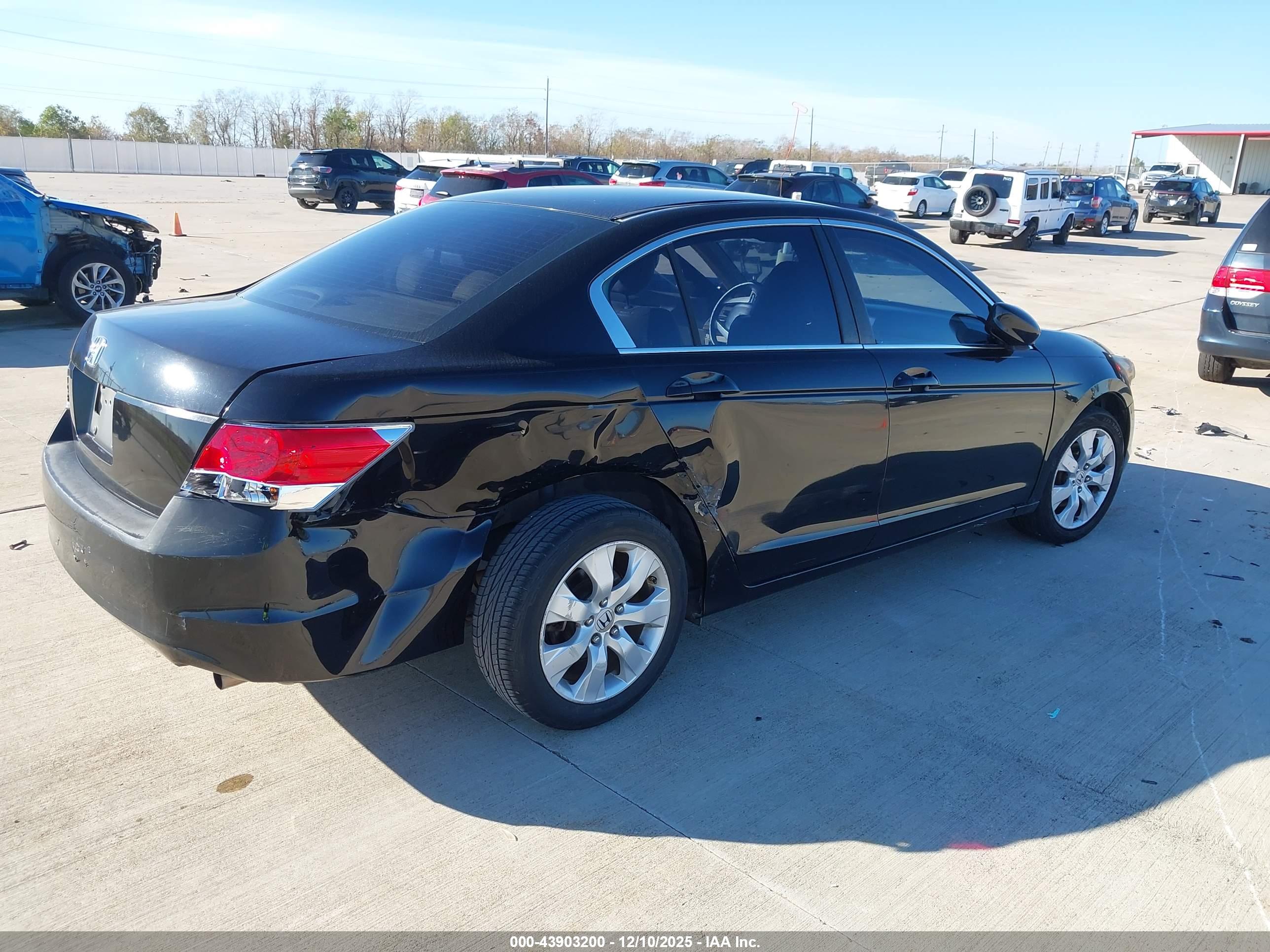 HONDA ACCORD image 4