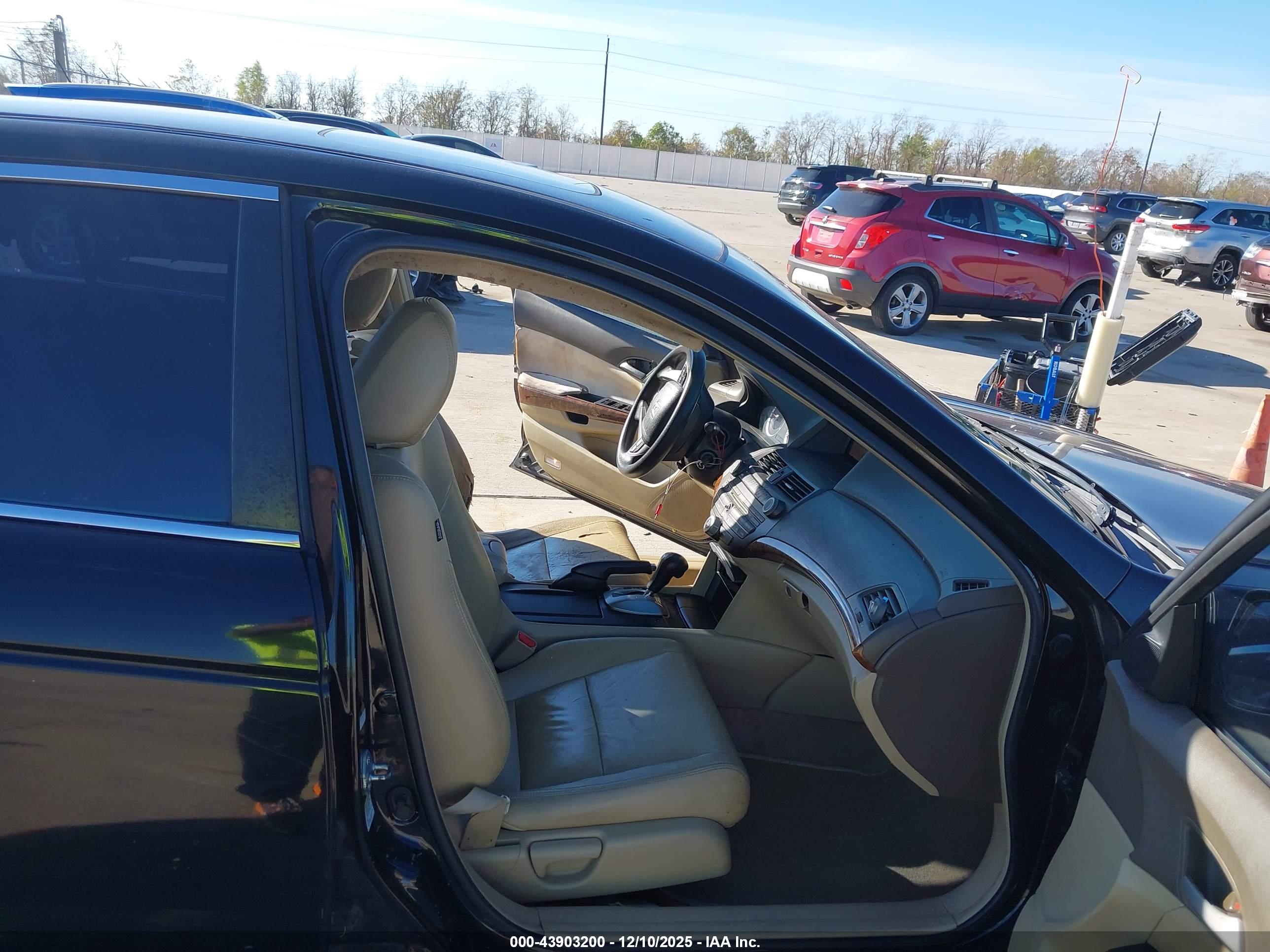 HONDA ACCORD image 5