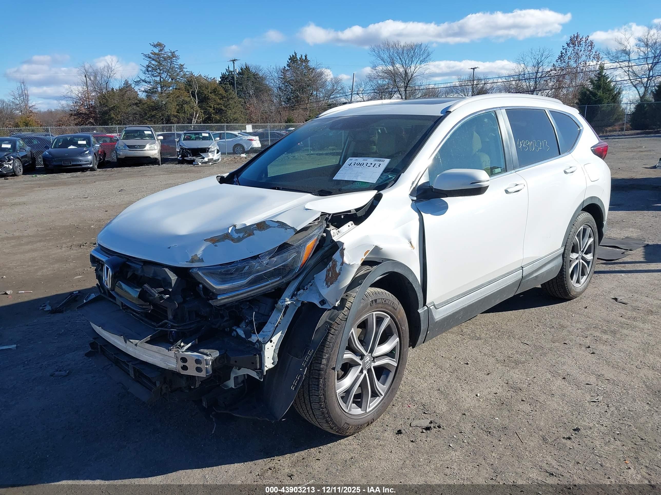 HONDA CR-V image 2
