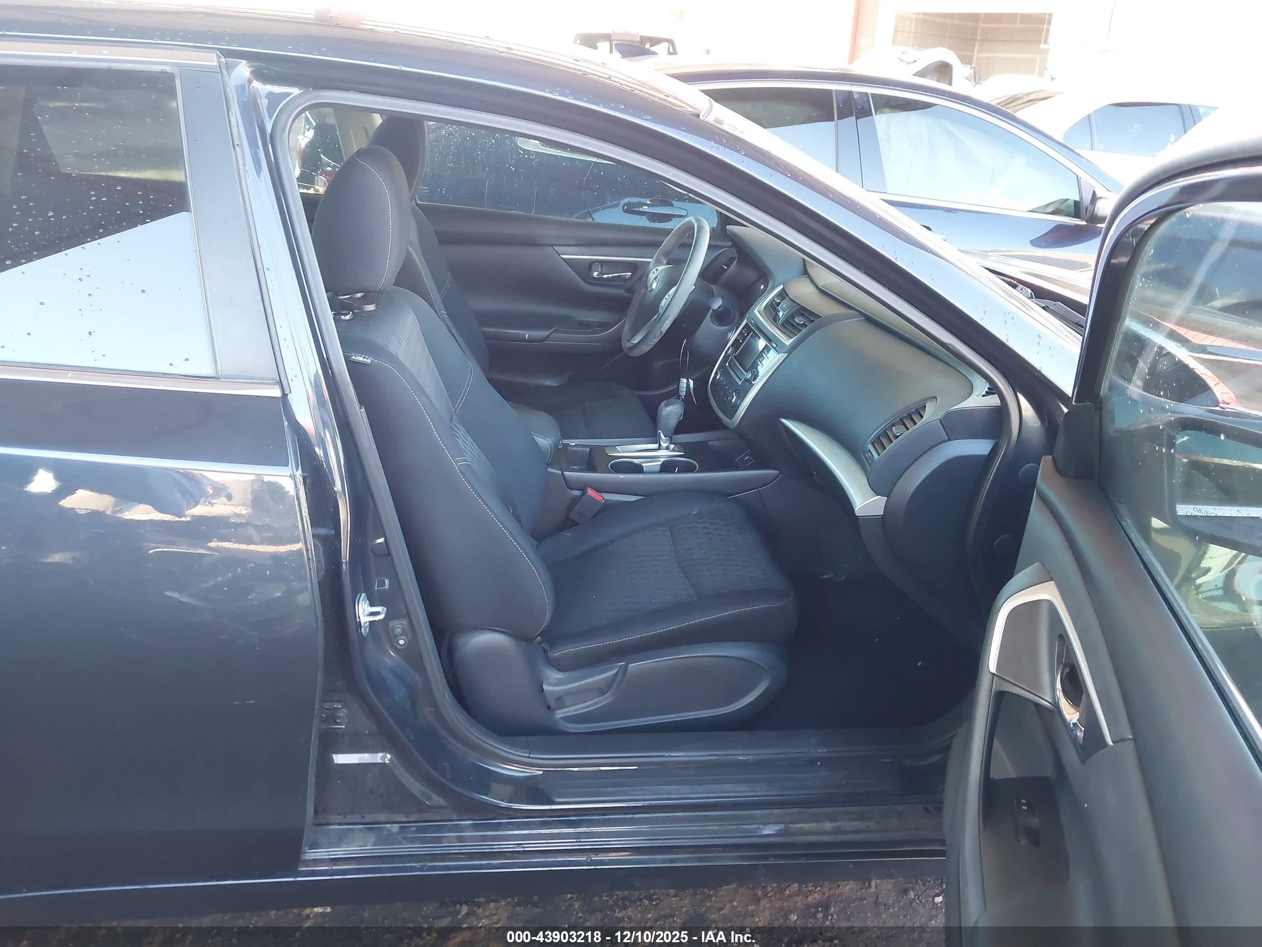 NISSAN ALTIMA image 5