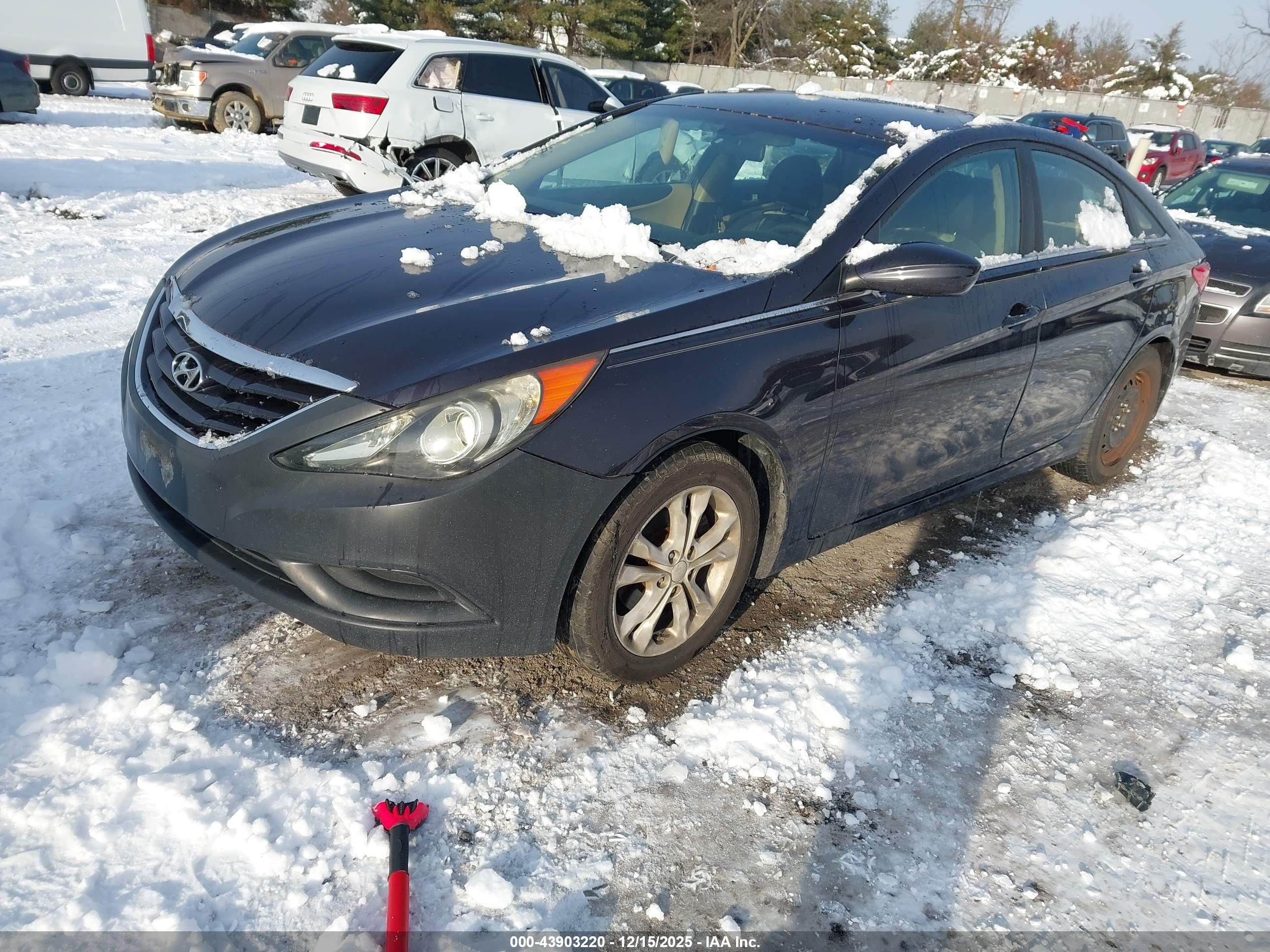 HYUNDAI SONATA image 2