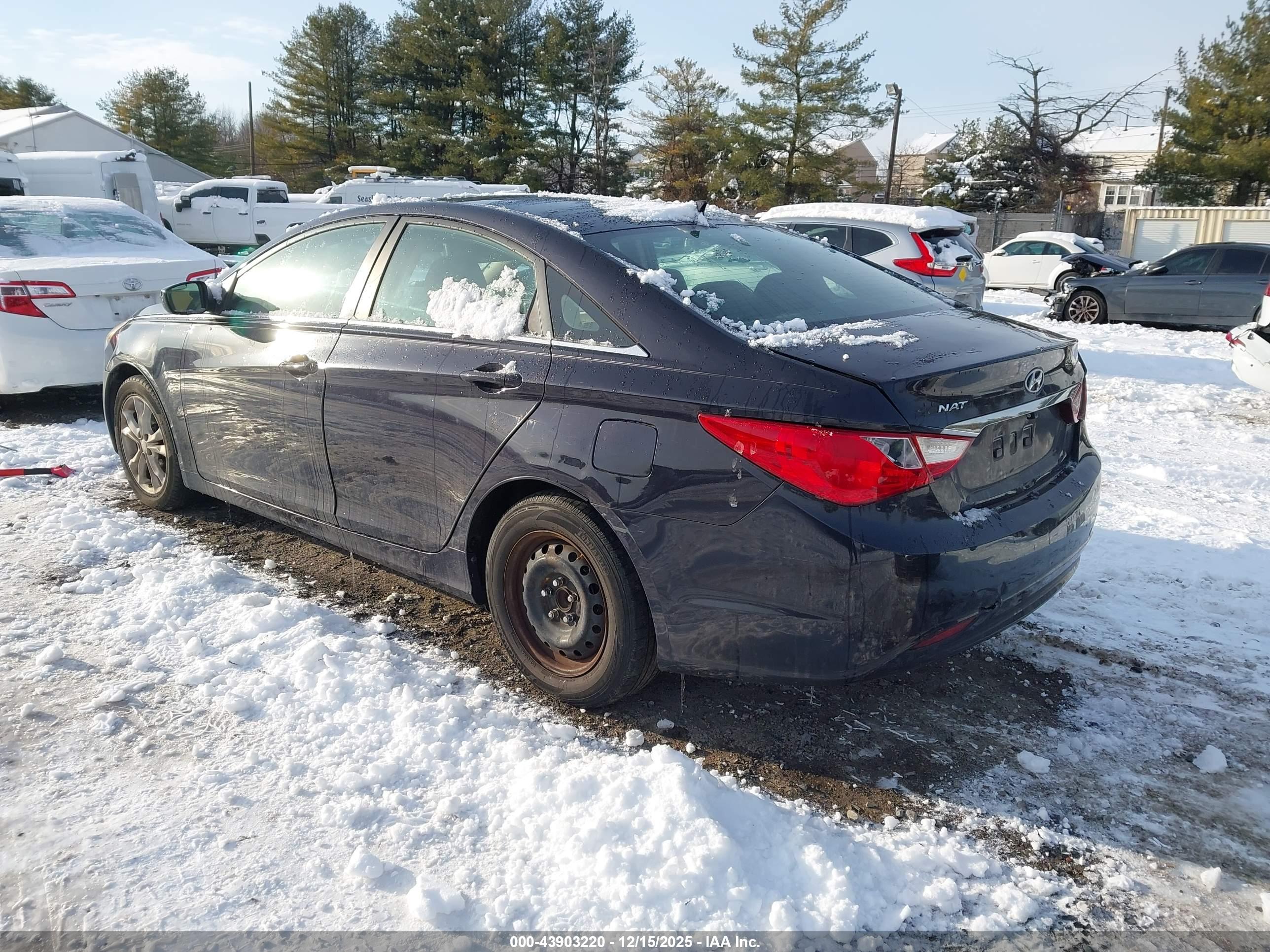 HYUNDAI SONATA image 3