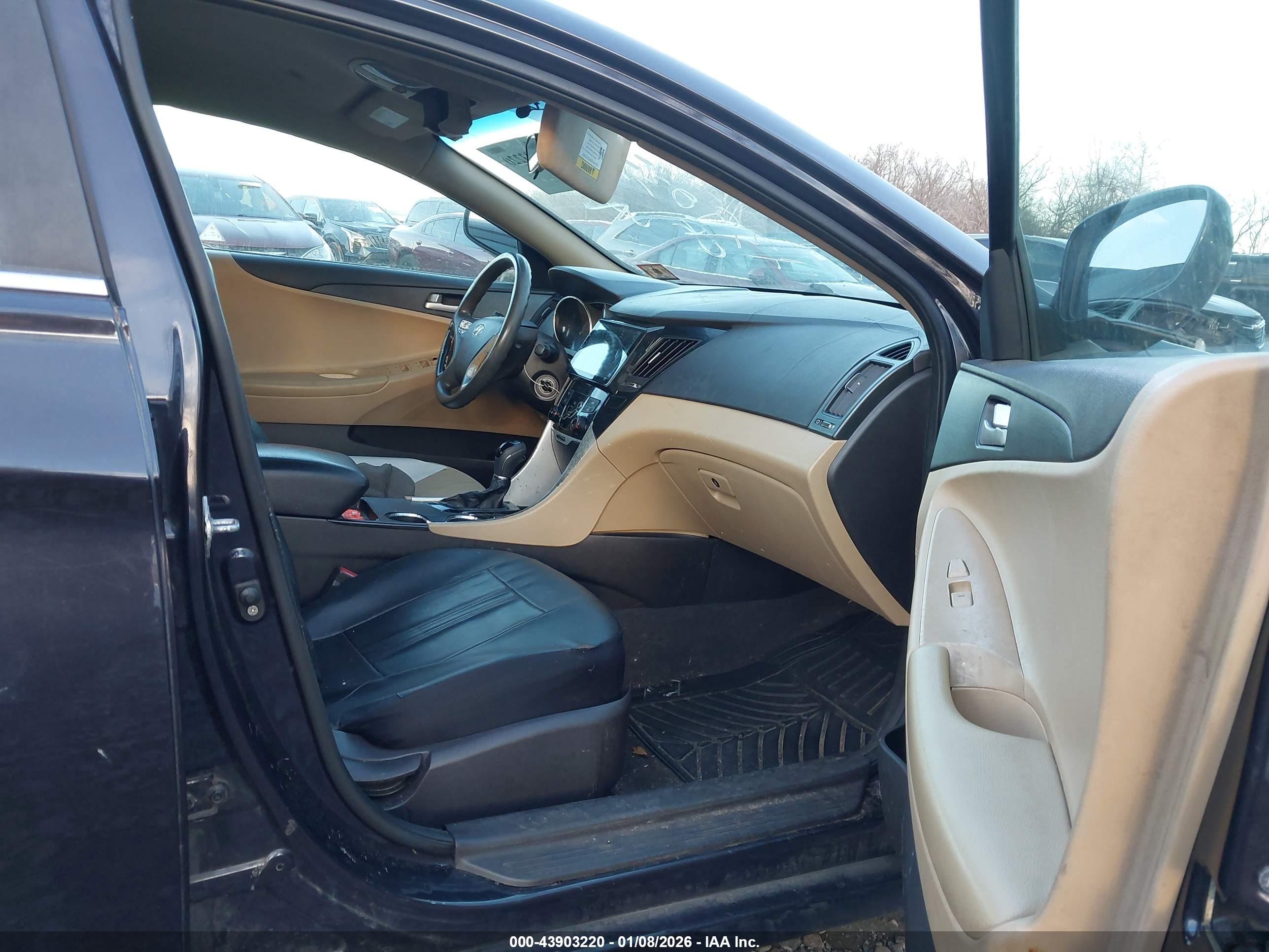 HYUNDAI SONATA image 5