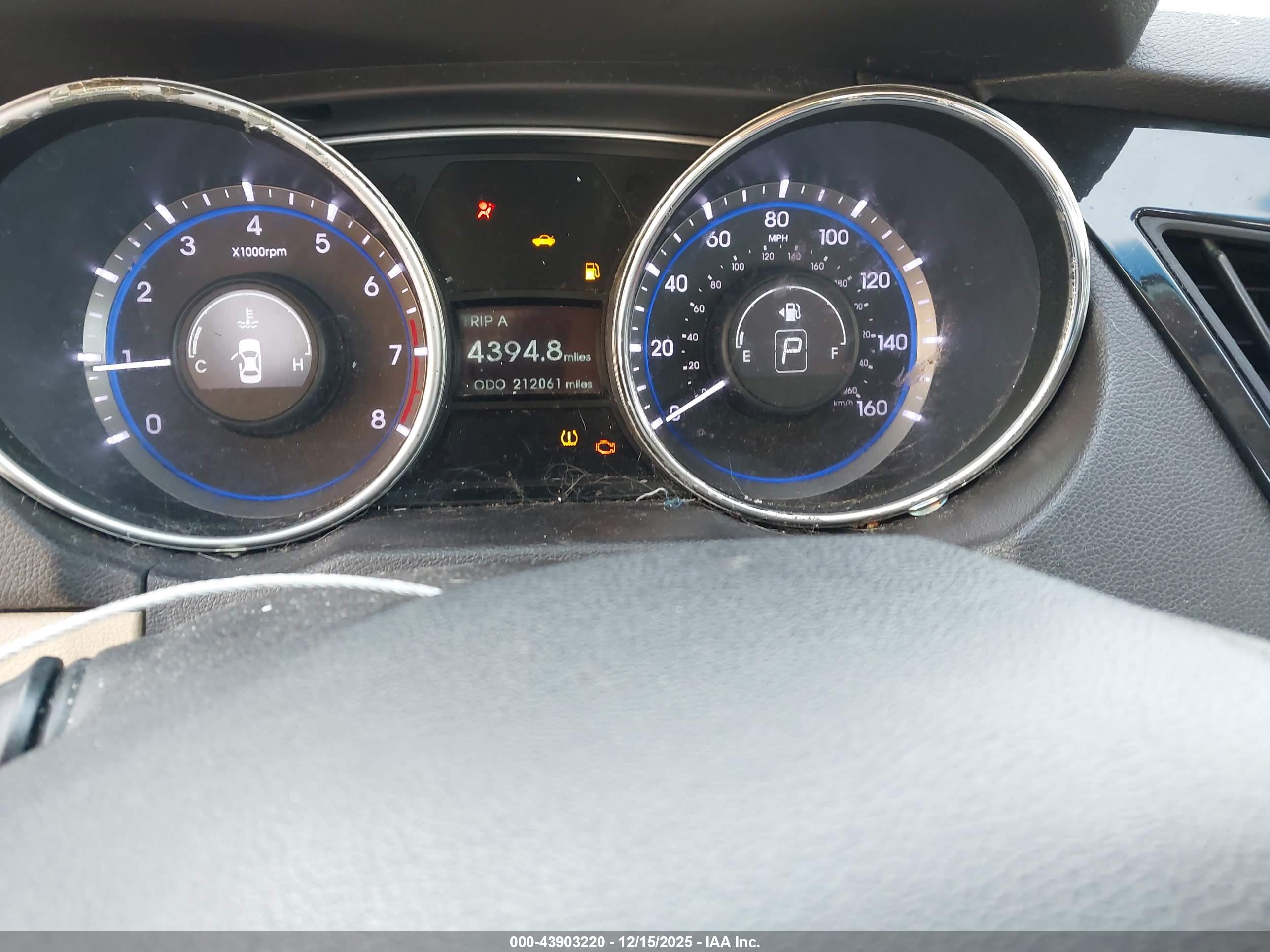 HYUNDAI SONATA image 7