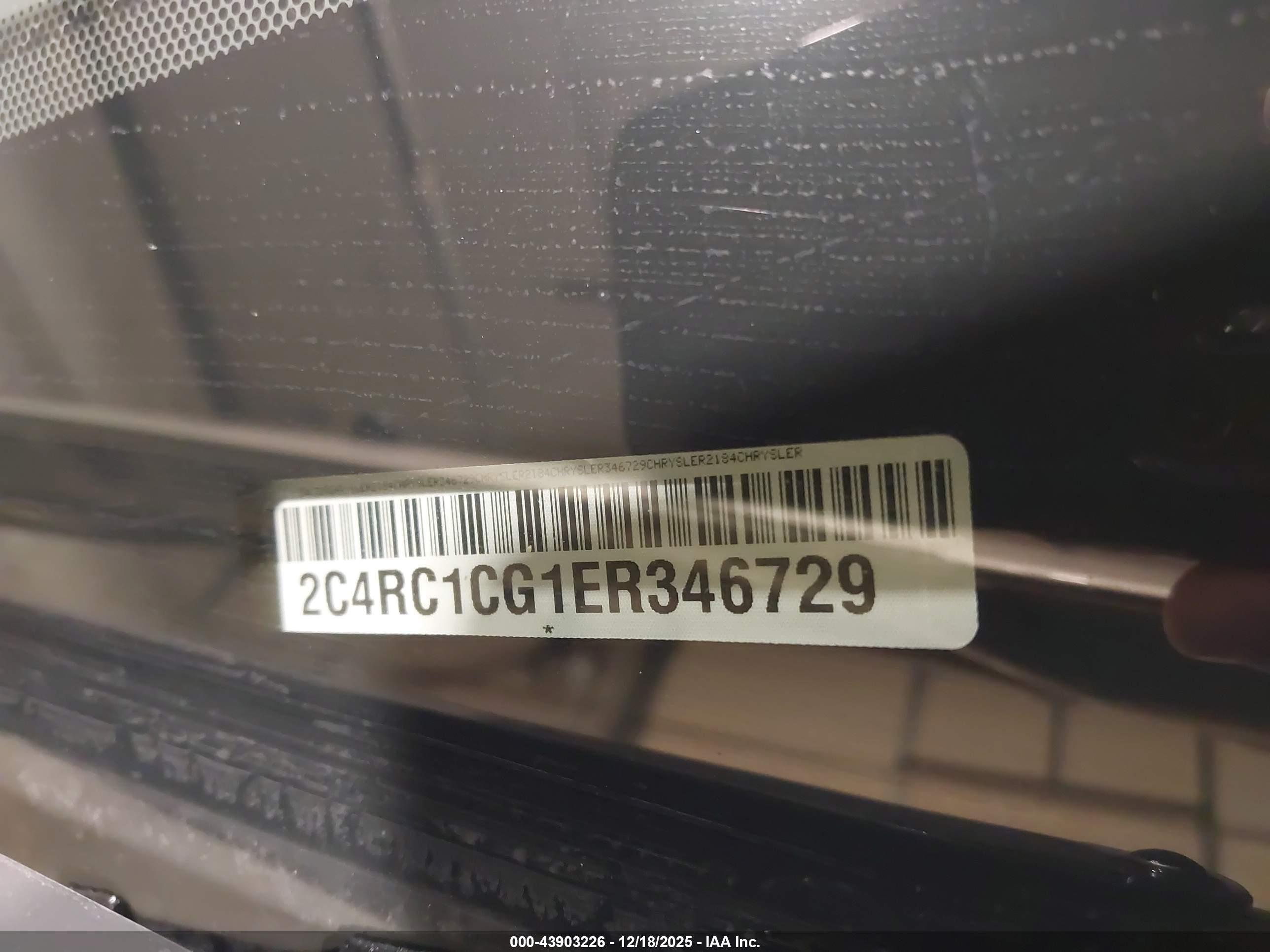 CHRYSLER TOWN image 9