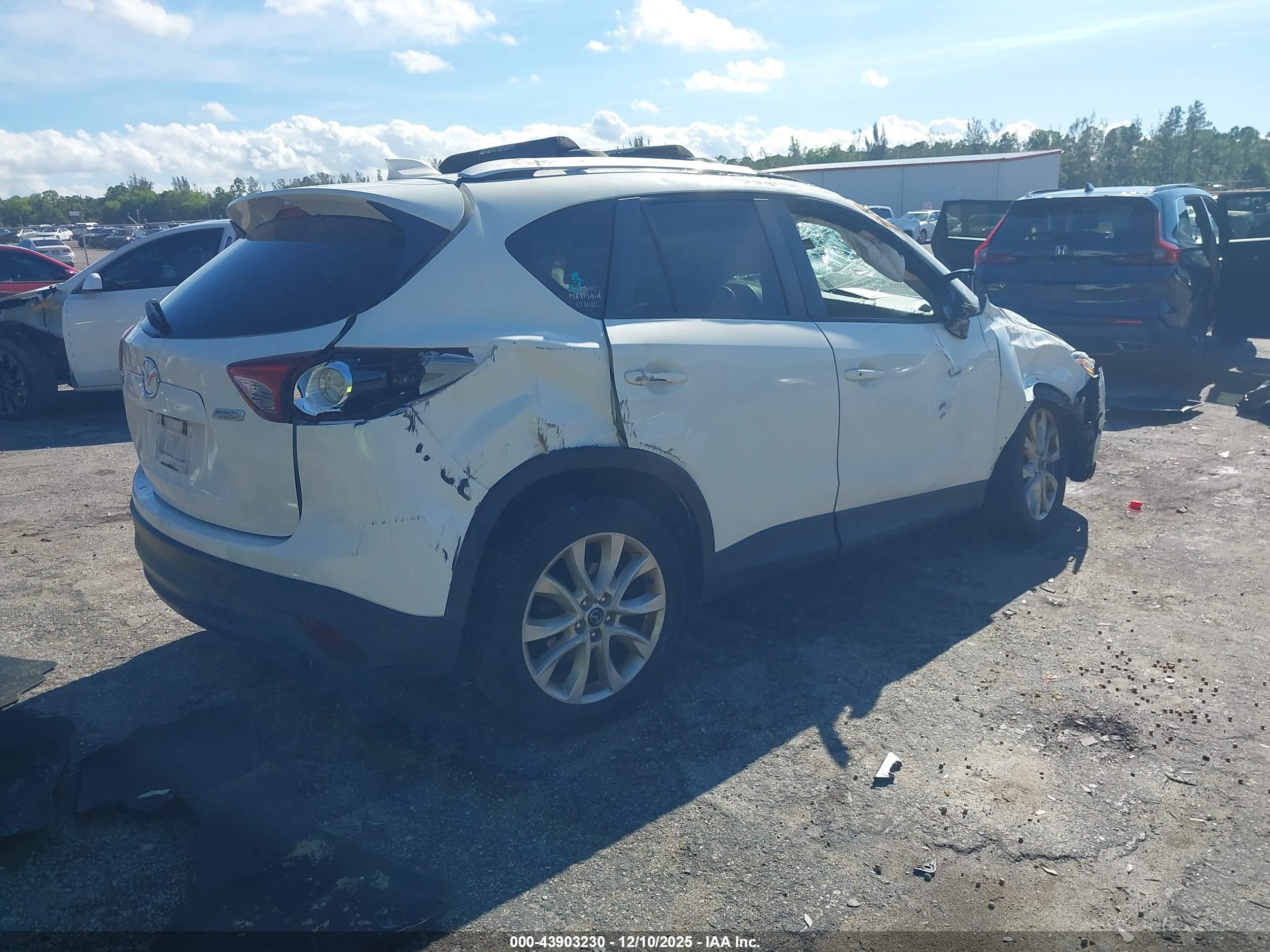 MAZDA CX-5 image 4