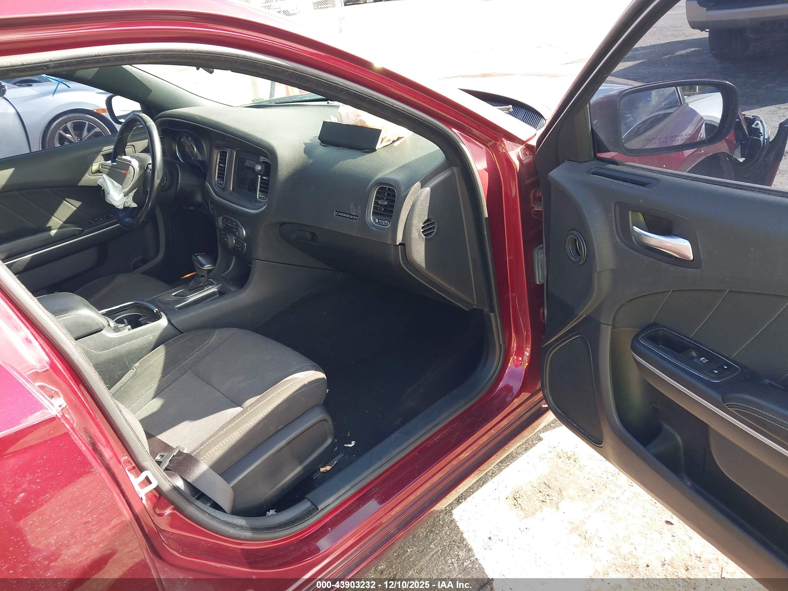 DODGE CHARGER image 5