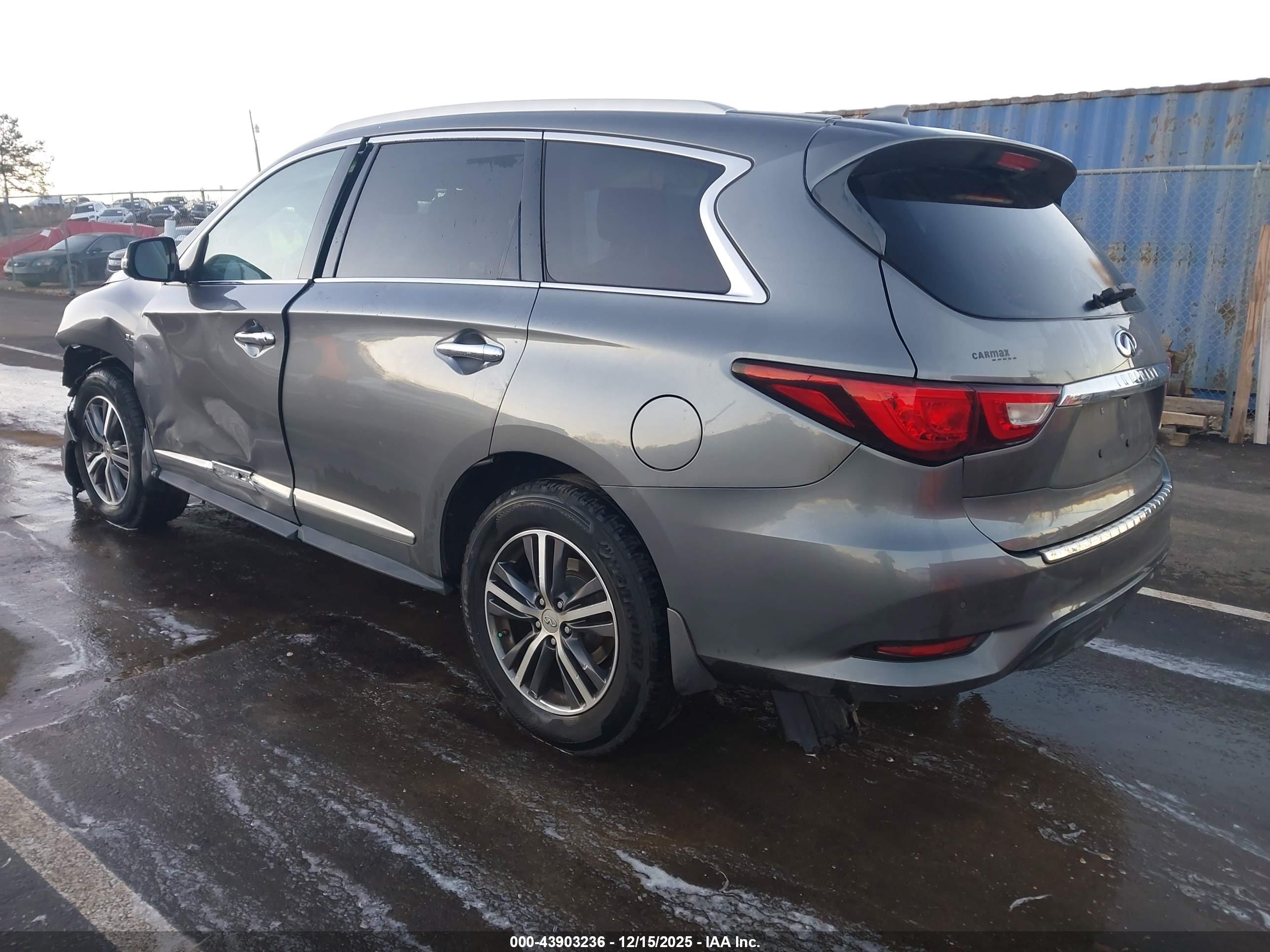 INFINITI QX60 image 3