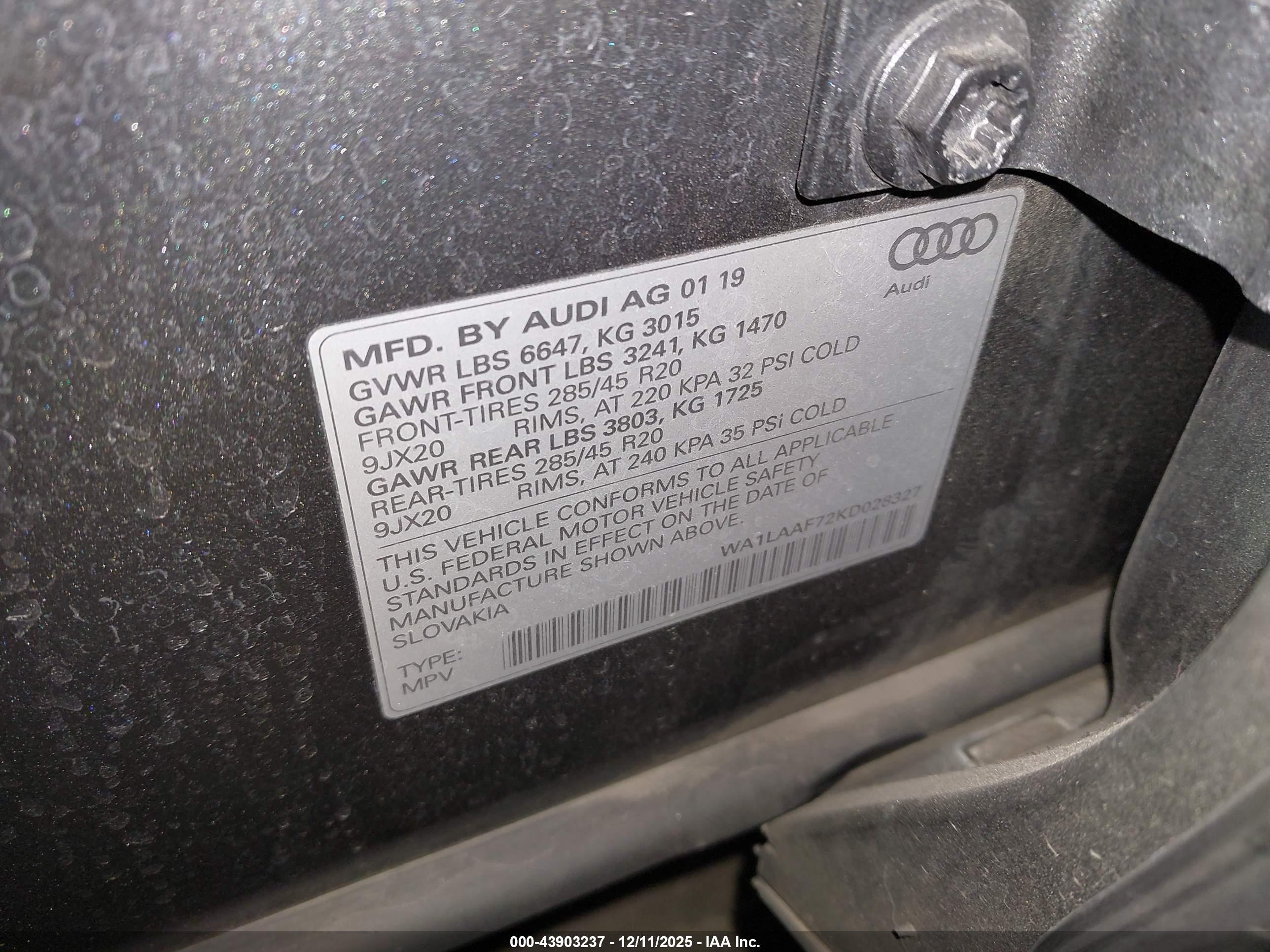 AUDI Q7 image 9