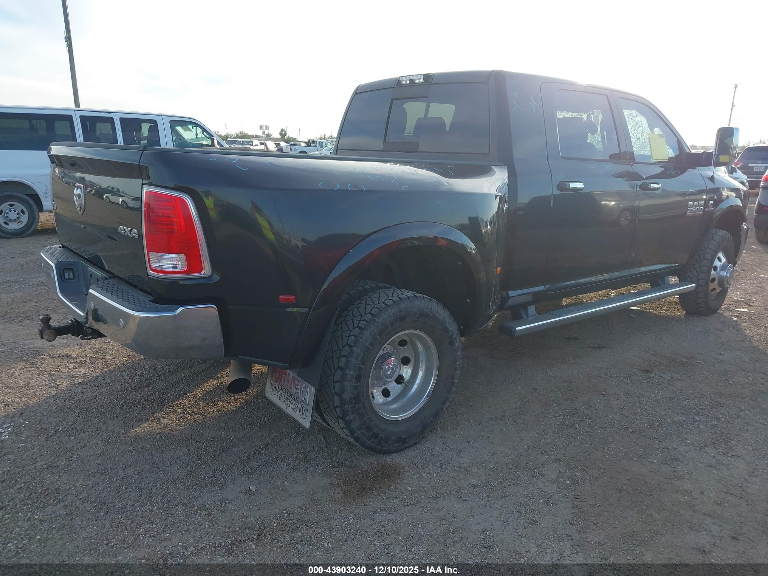 RAM 3500 image 4