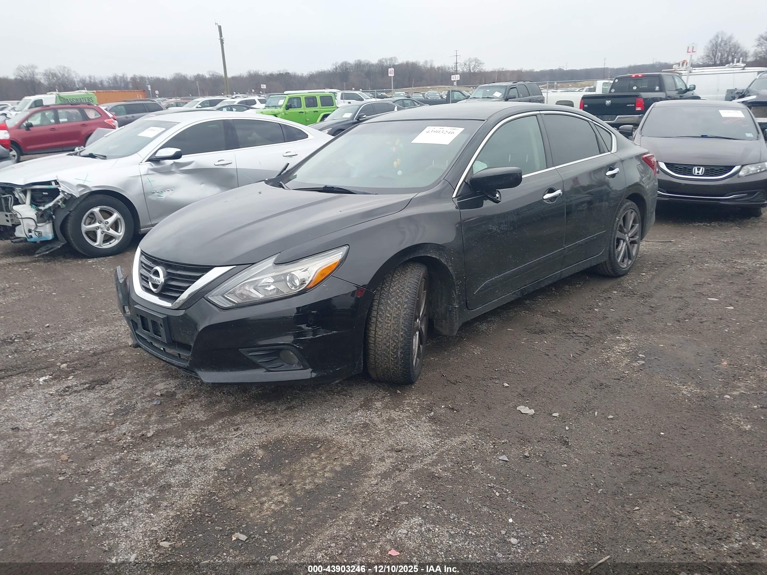 NISSAN ALTIMA image 2