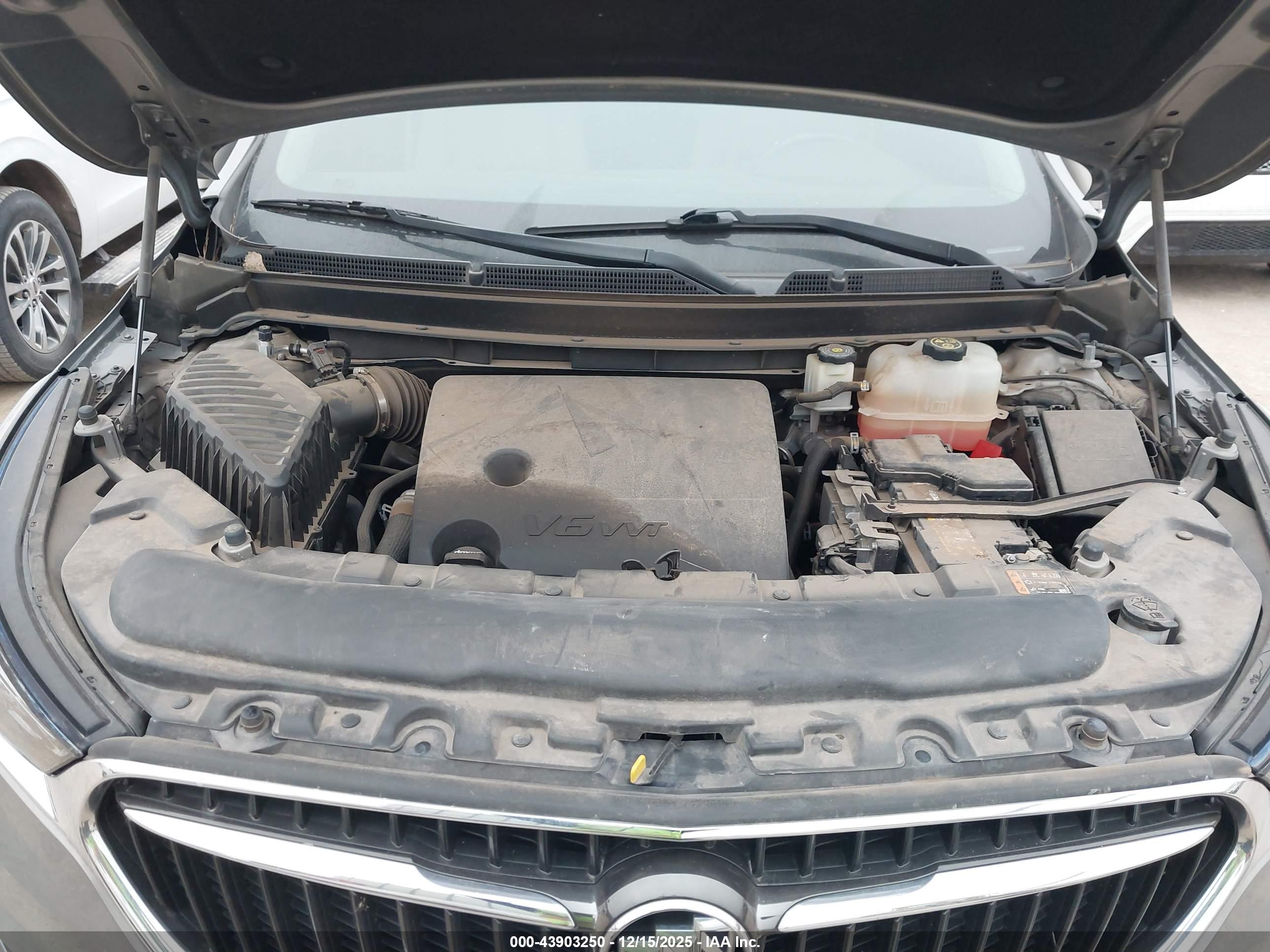 BUICK ENCLAVE image 10