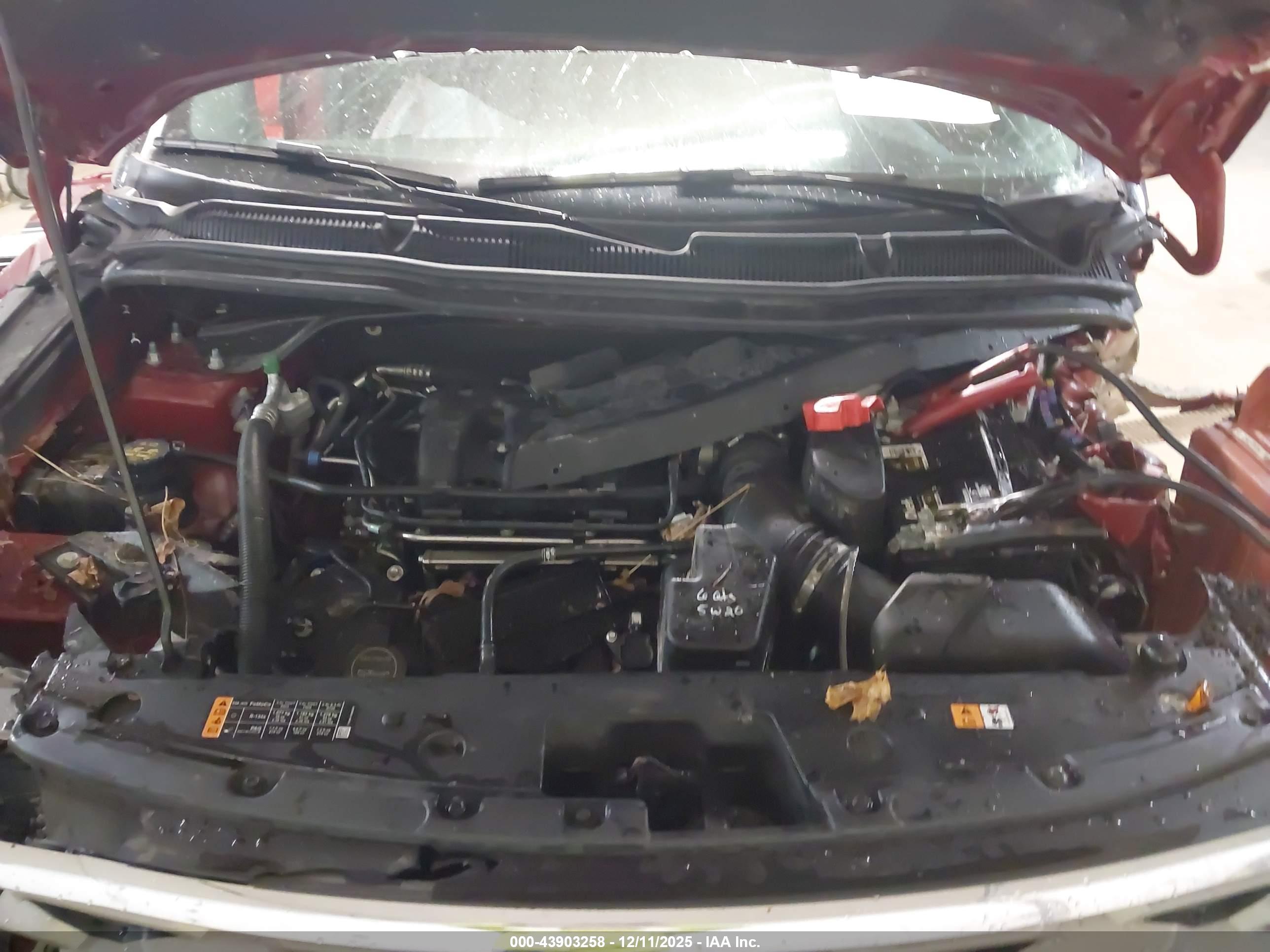 FORD EXPLORER image 10