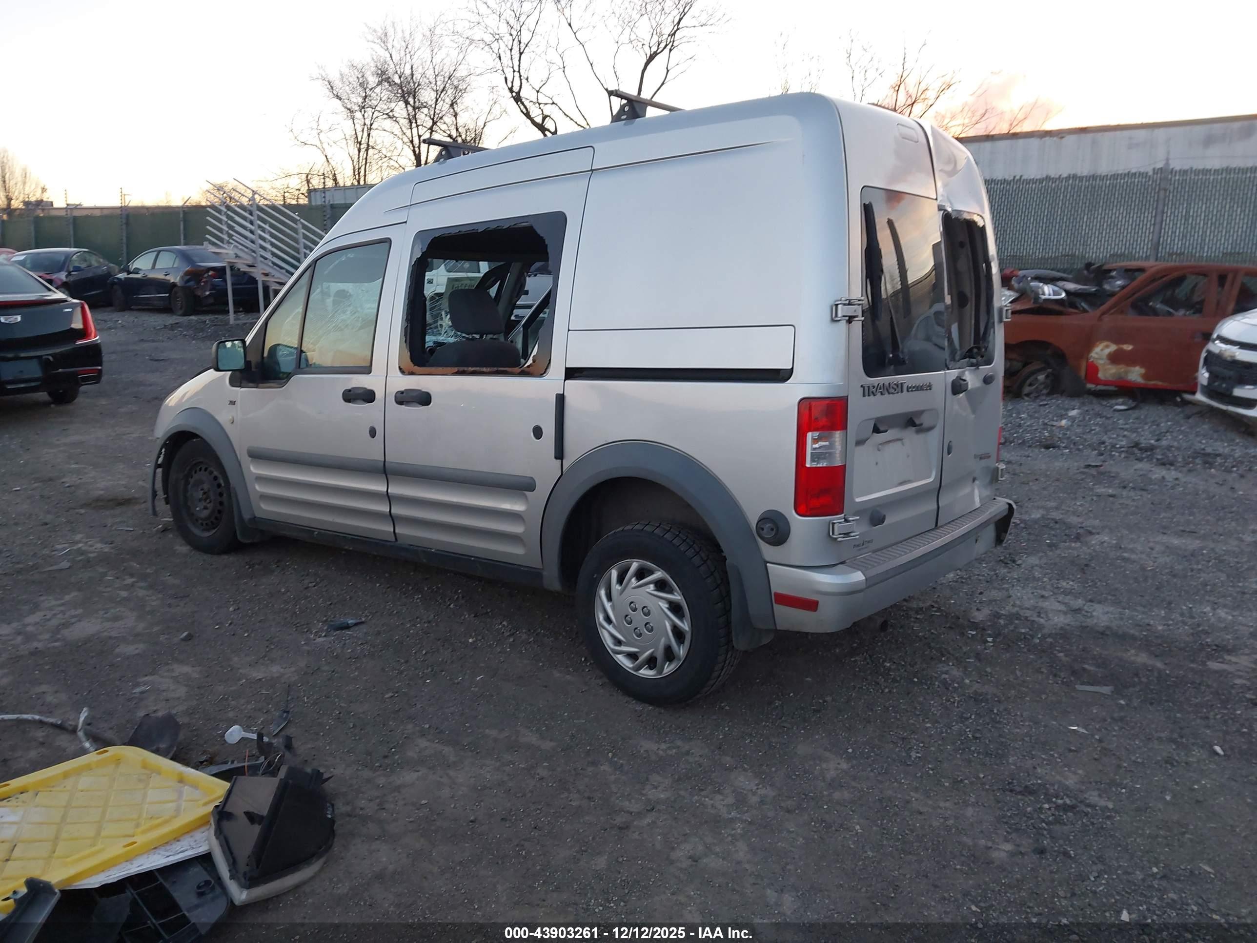 FORD TRANSIT image 3