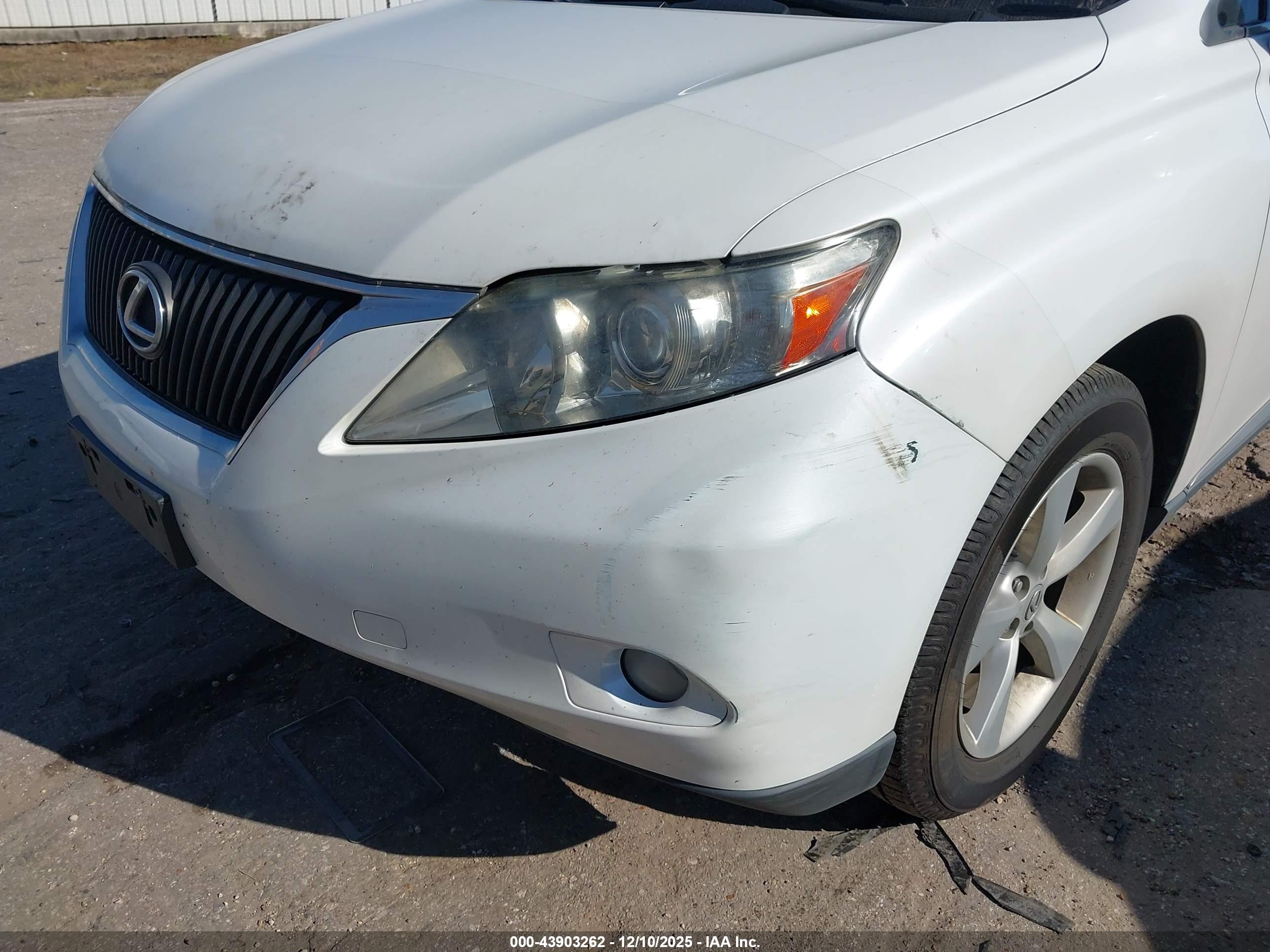 LEXUS RX image 6