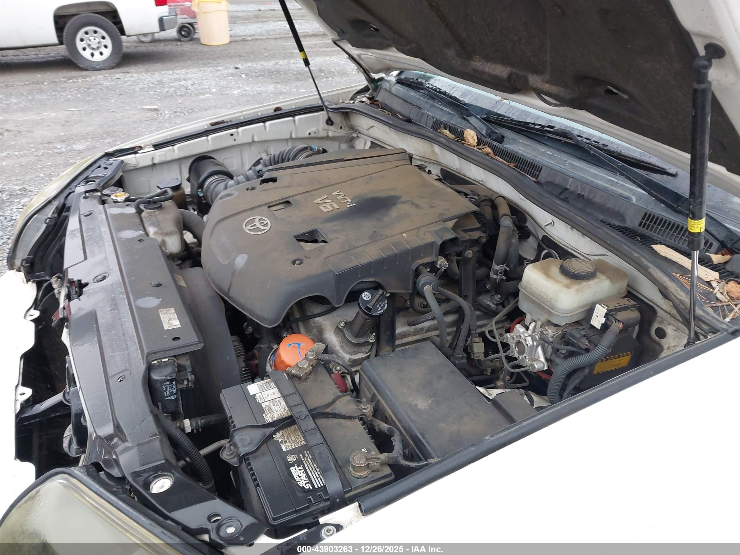 TOYOTA 4RUNNER image 10