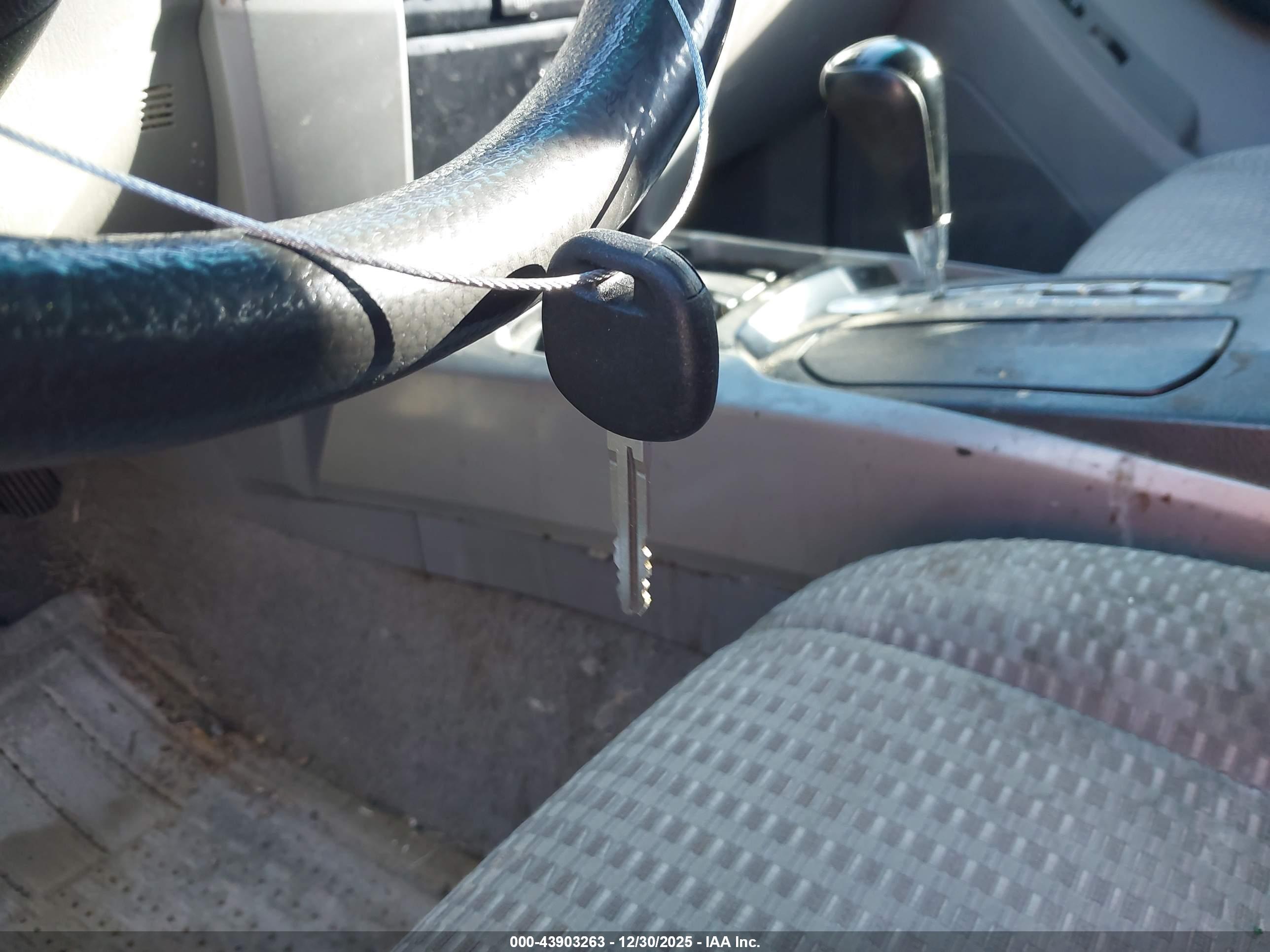 TOYOTA 4RUNNER image 11