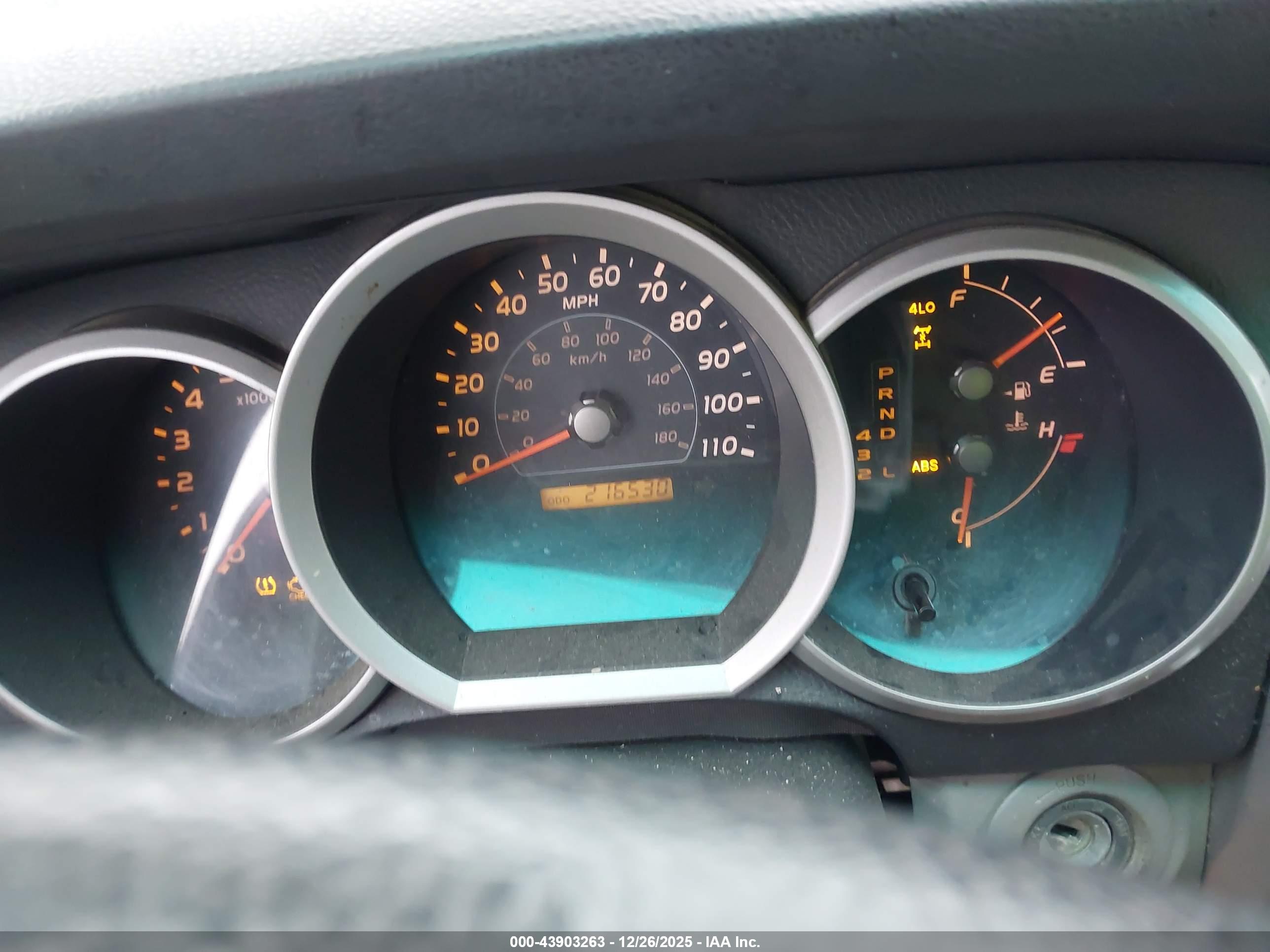 TOYOTA 4RUNNER image 7