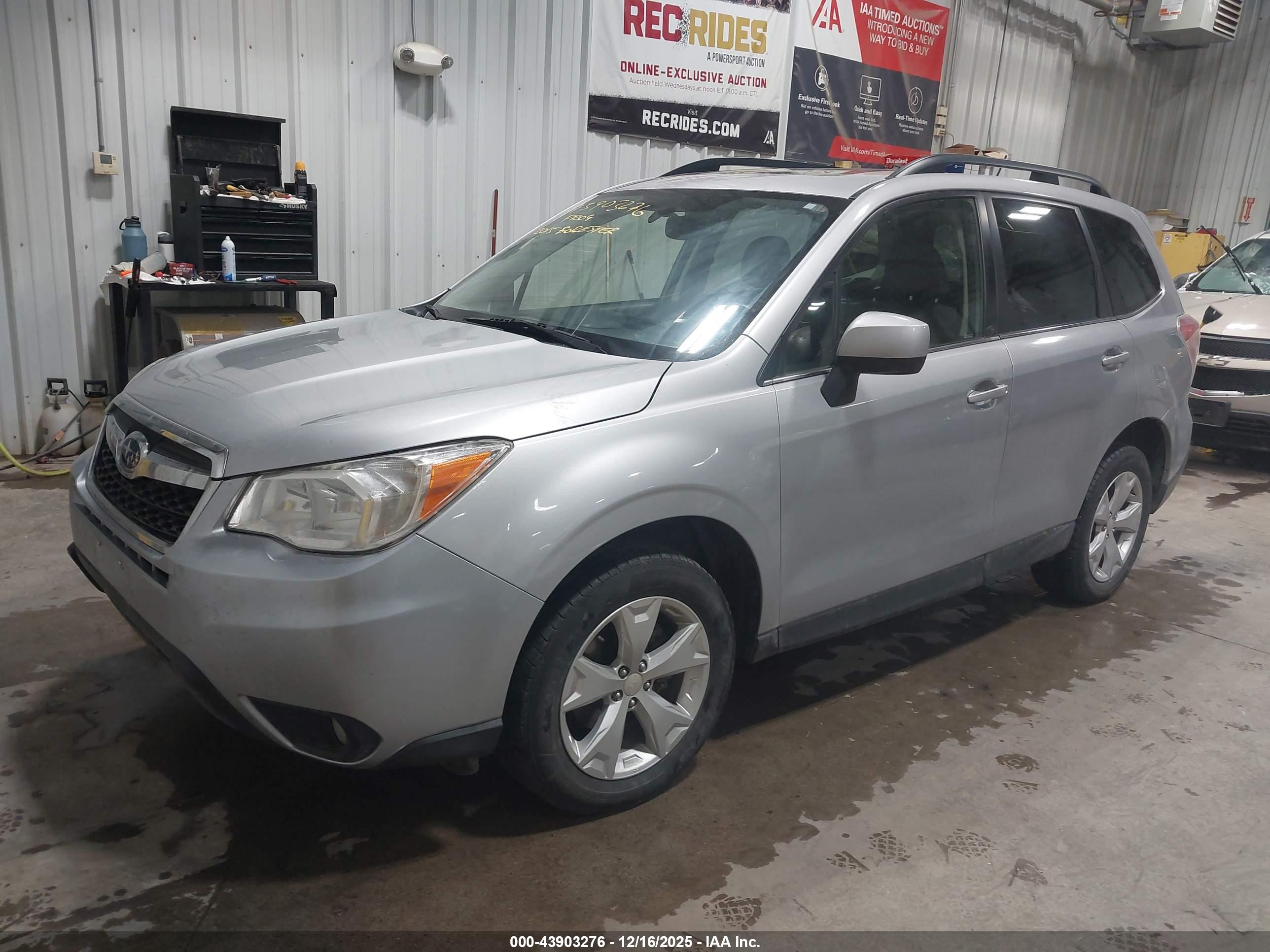 SUBARU FORESTER image 2