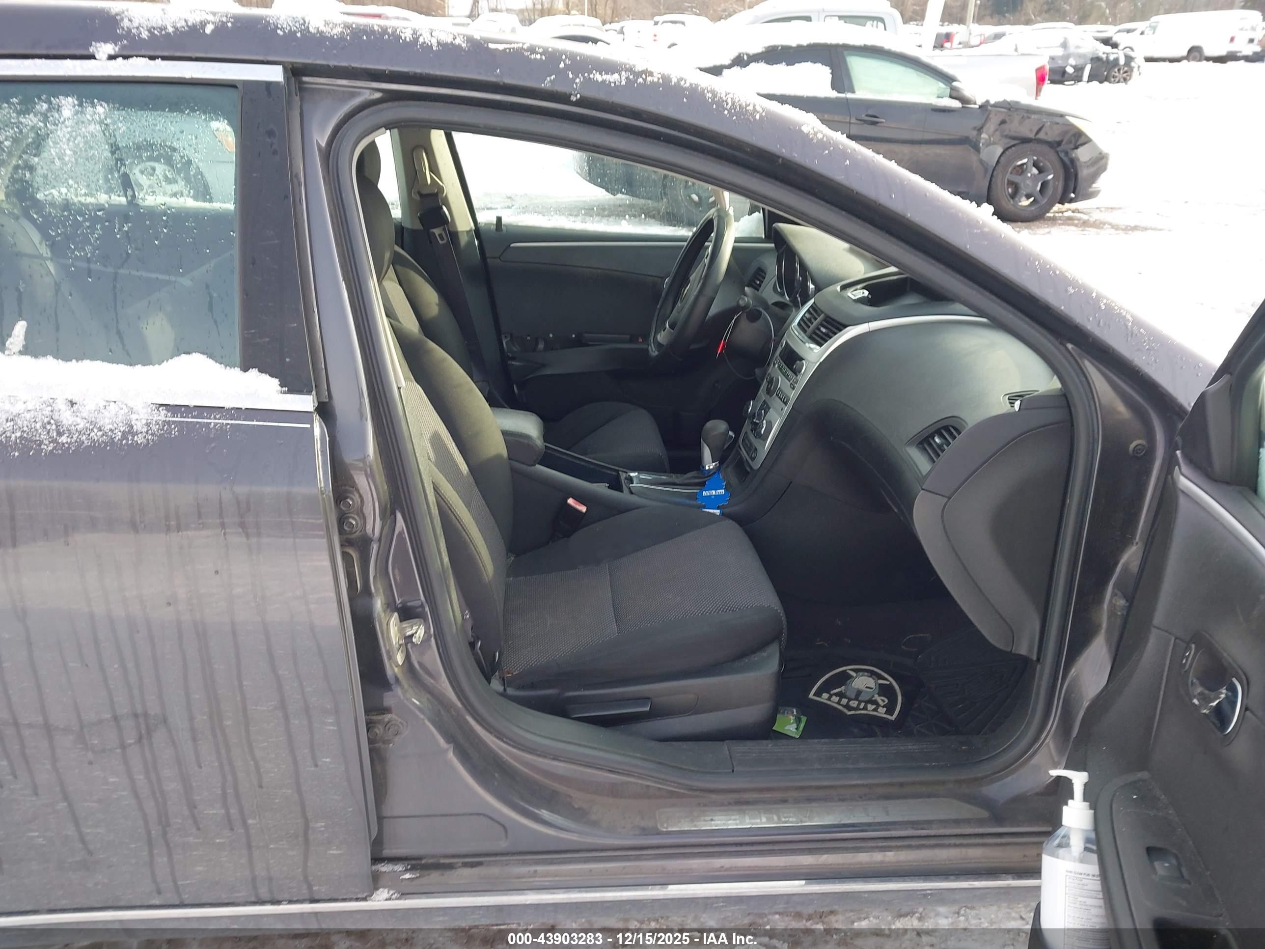 CHEVROLET MALIBU image 5