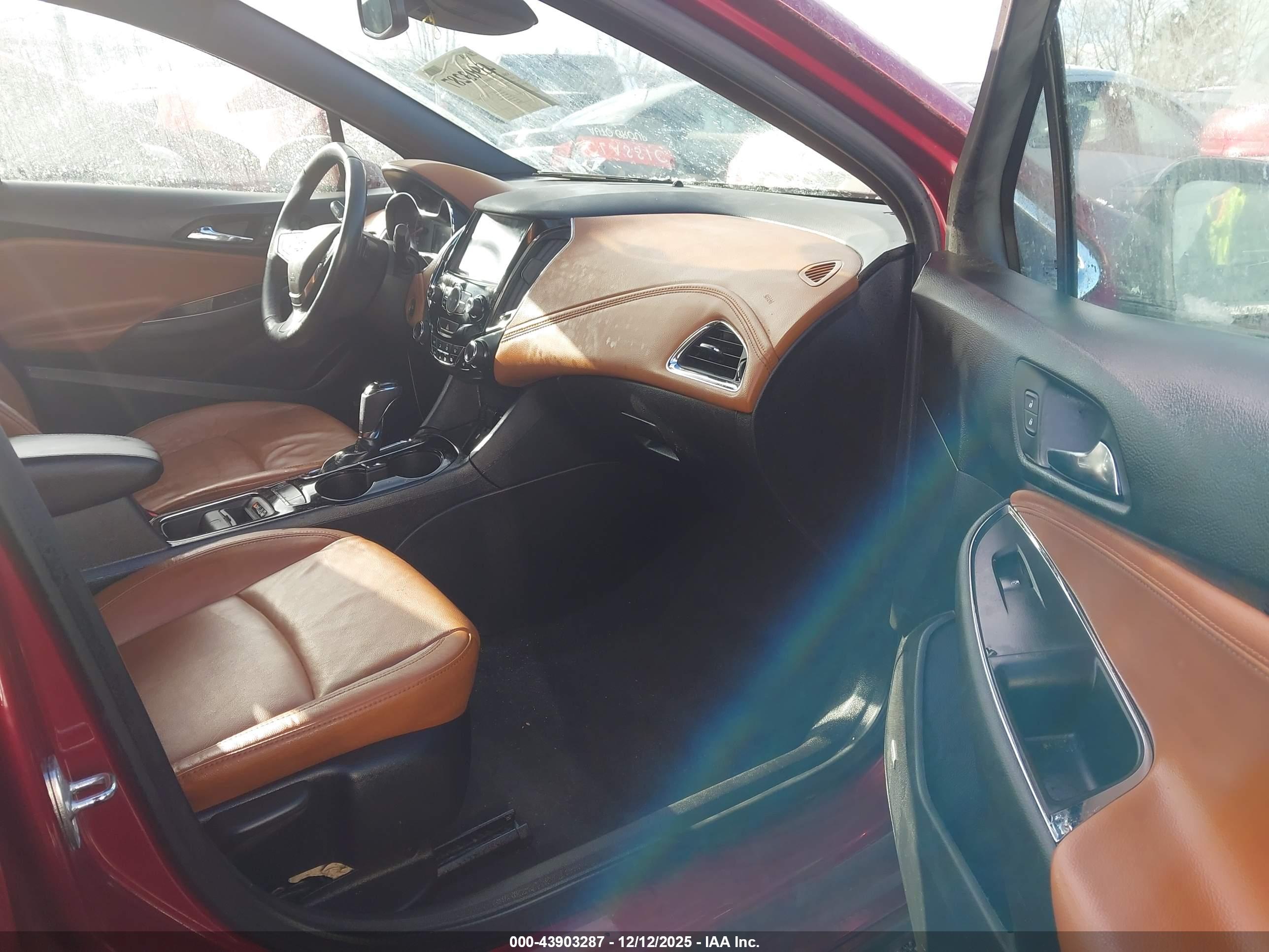 CHEVROLET CRUZE image 5