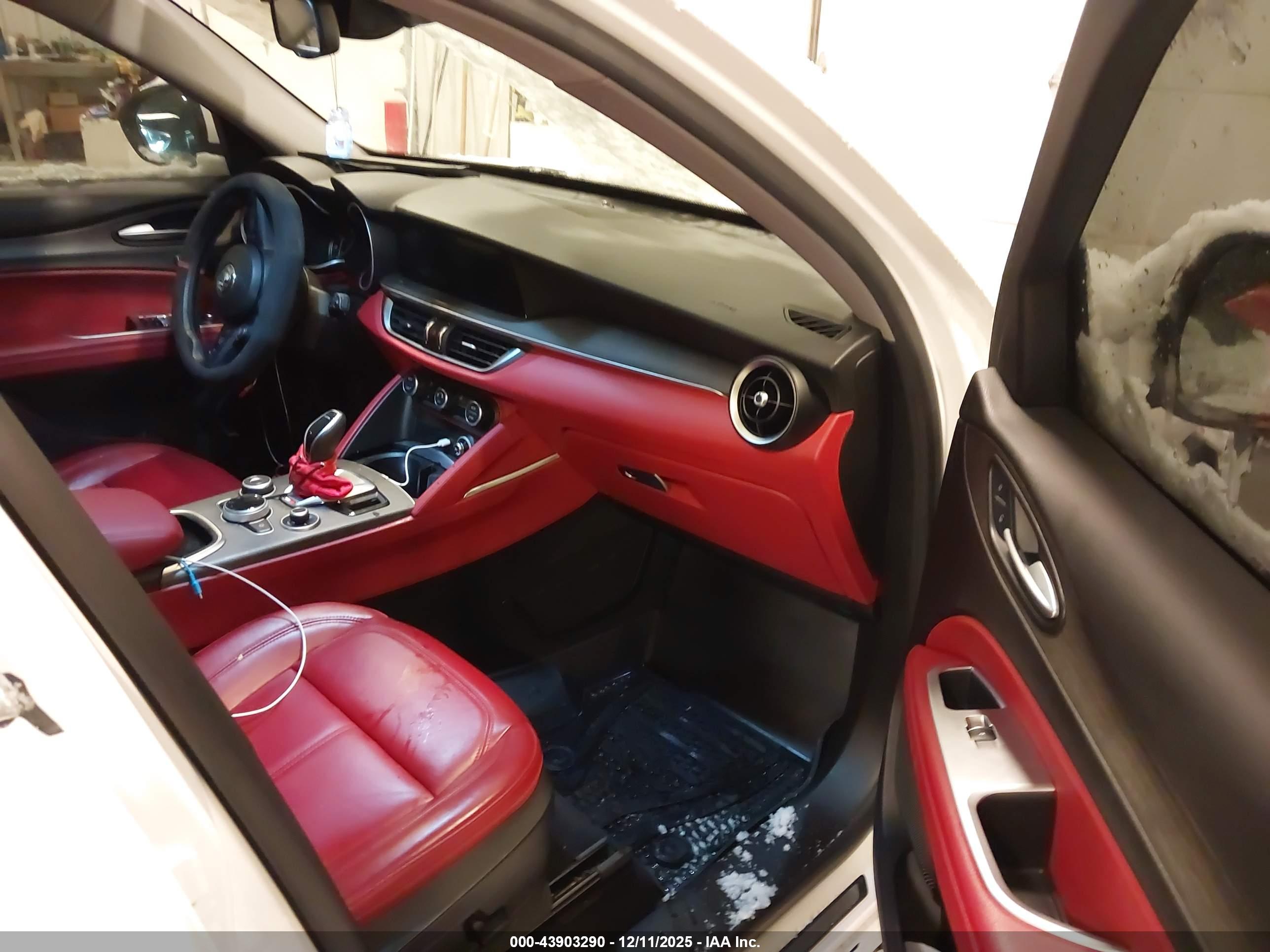 ALFA ROMEO image 5