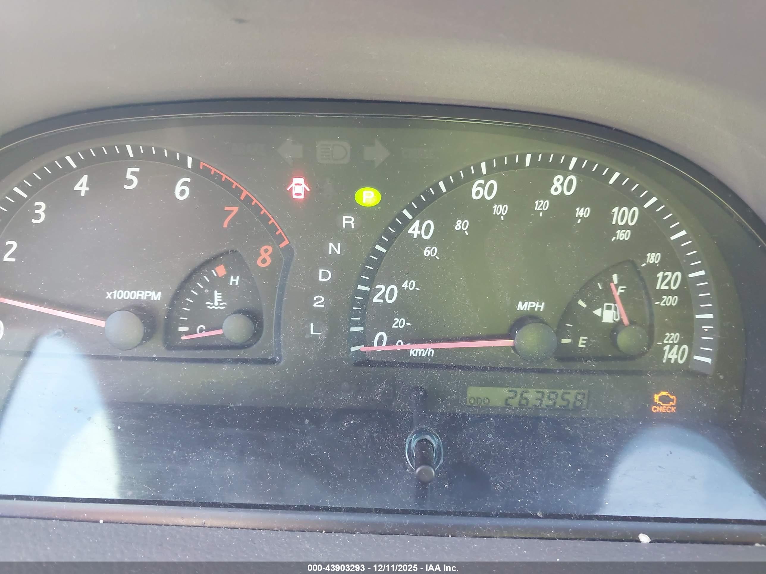TOYOTA CAMRY image 7