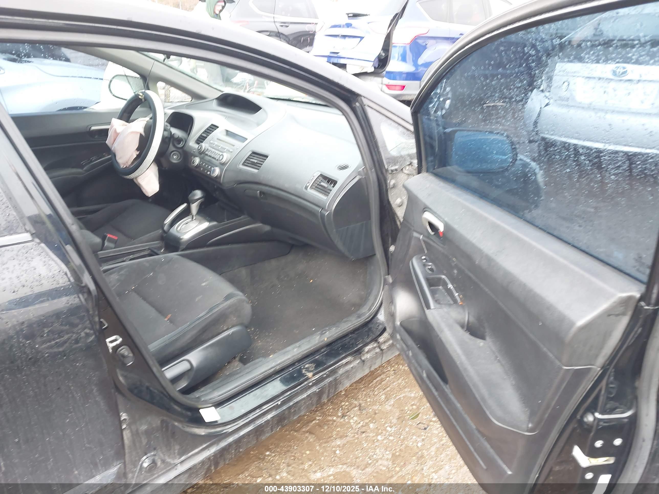 HONDA CIVIC image 5