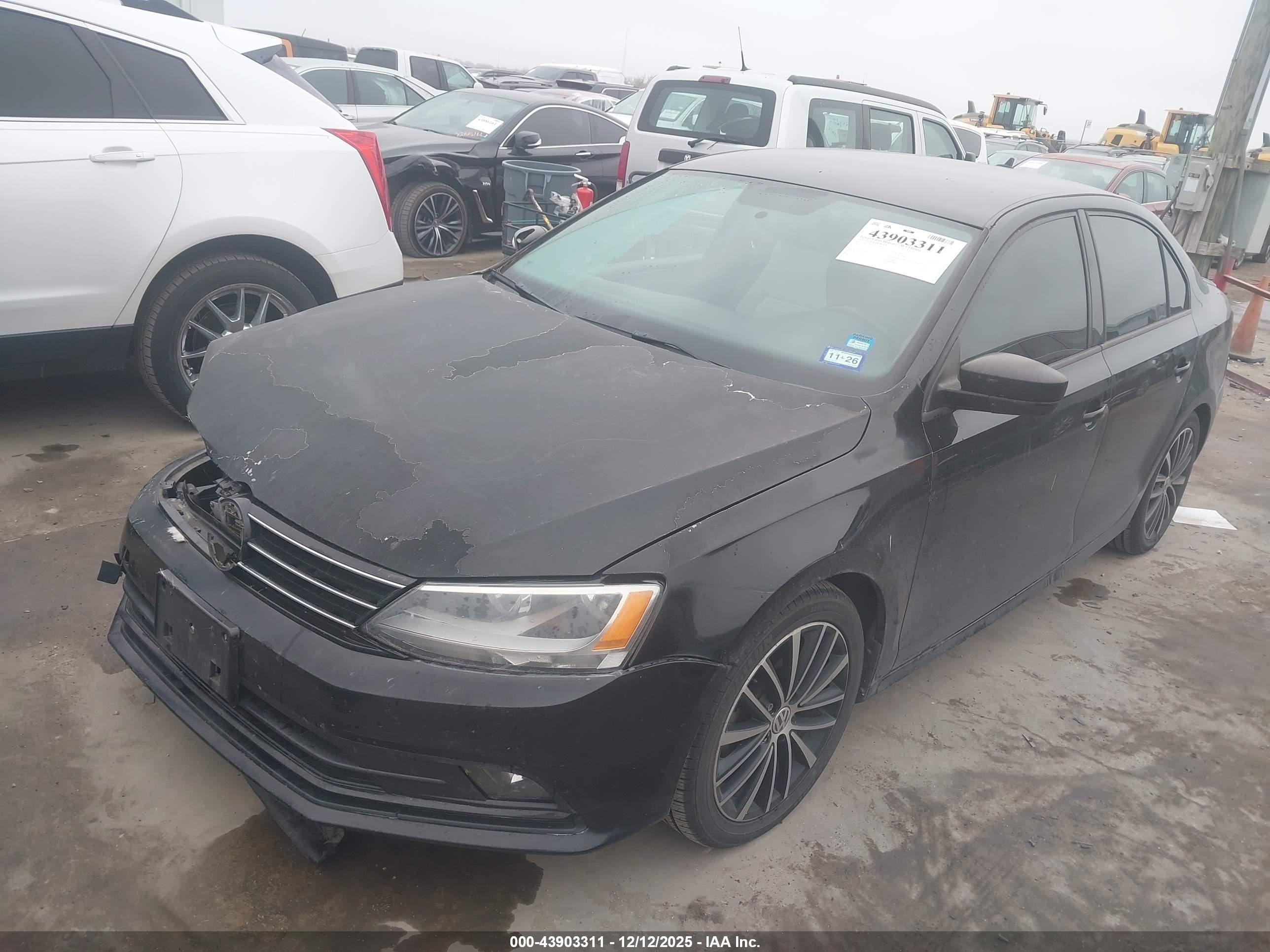 VOLKSWAGEN JETTA image 2