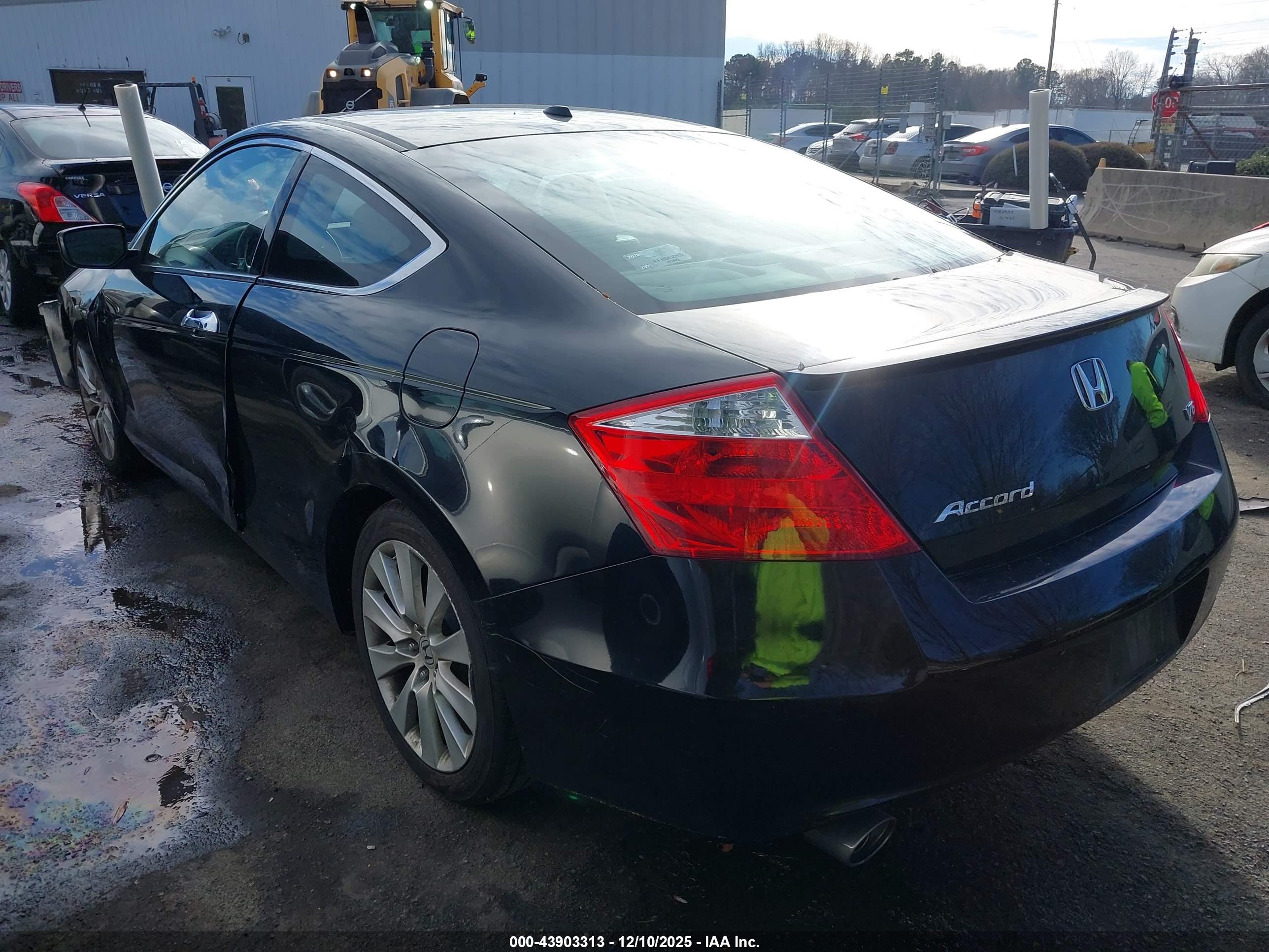 HONDA ACCORD image 3