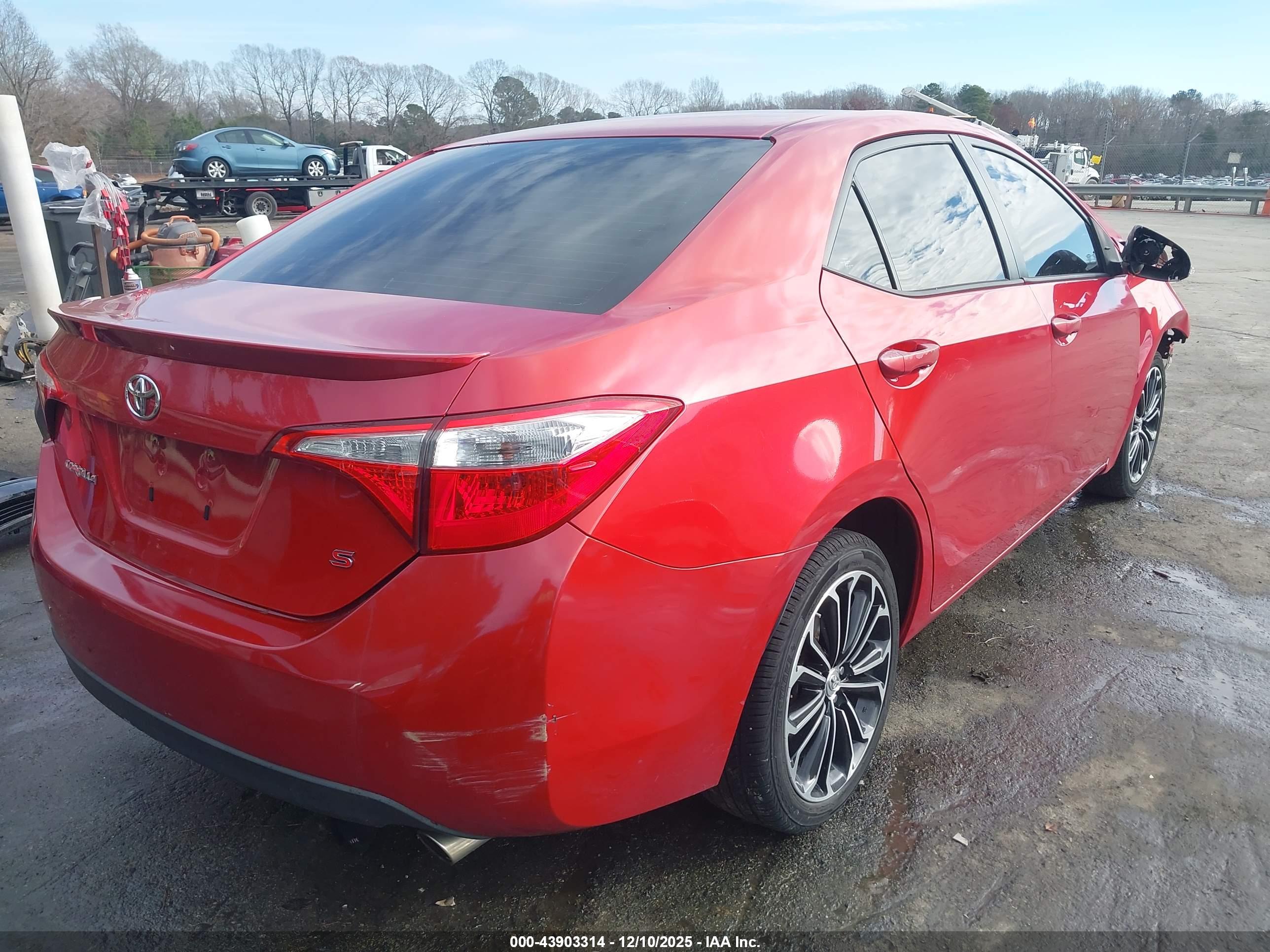 TOYOTA COROLLA image 4