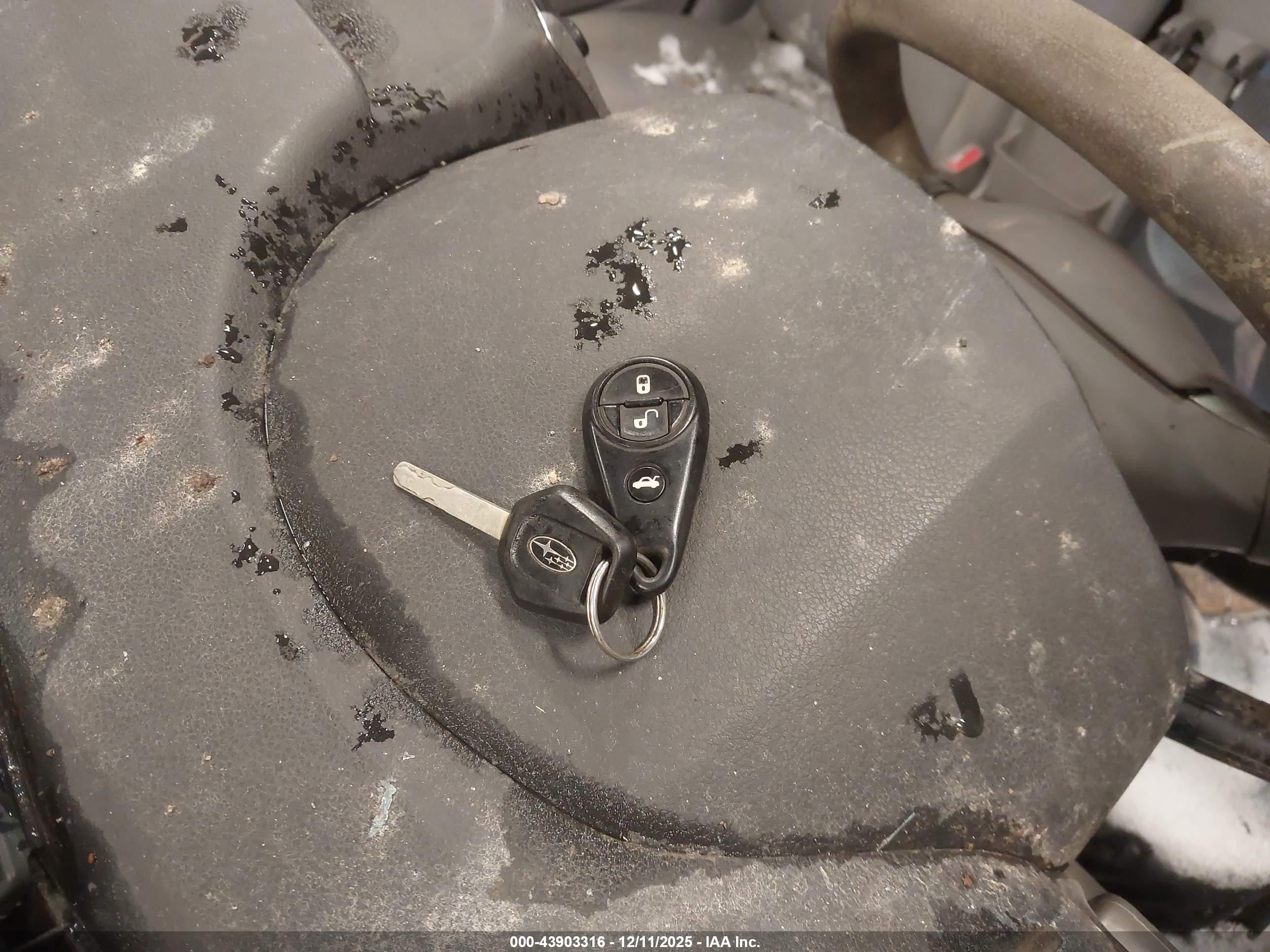 SUBARU FORESTER image 11