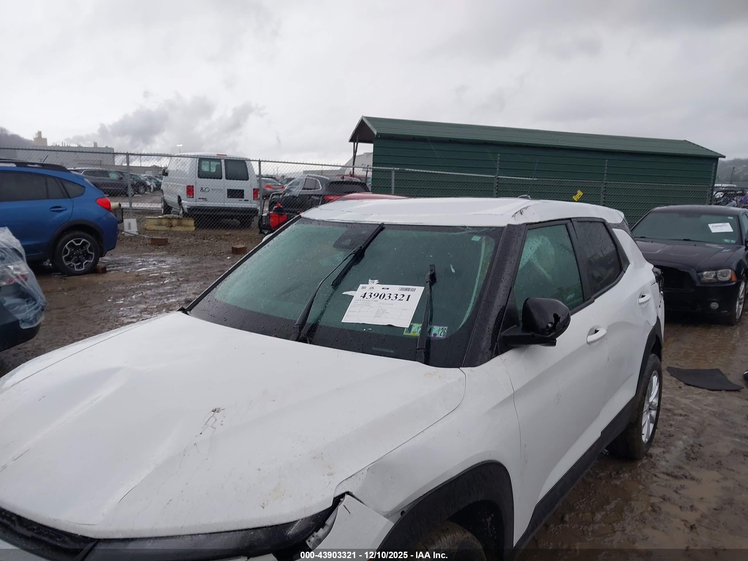 CHEVROLET TRAILBLAZER image 6