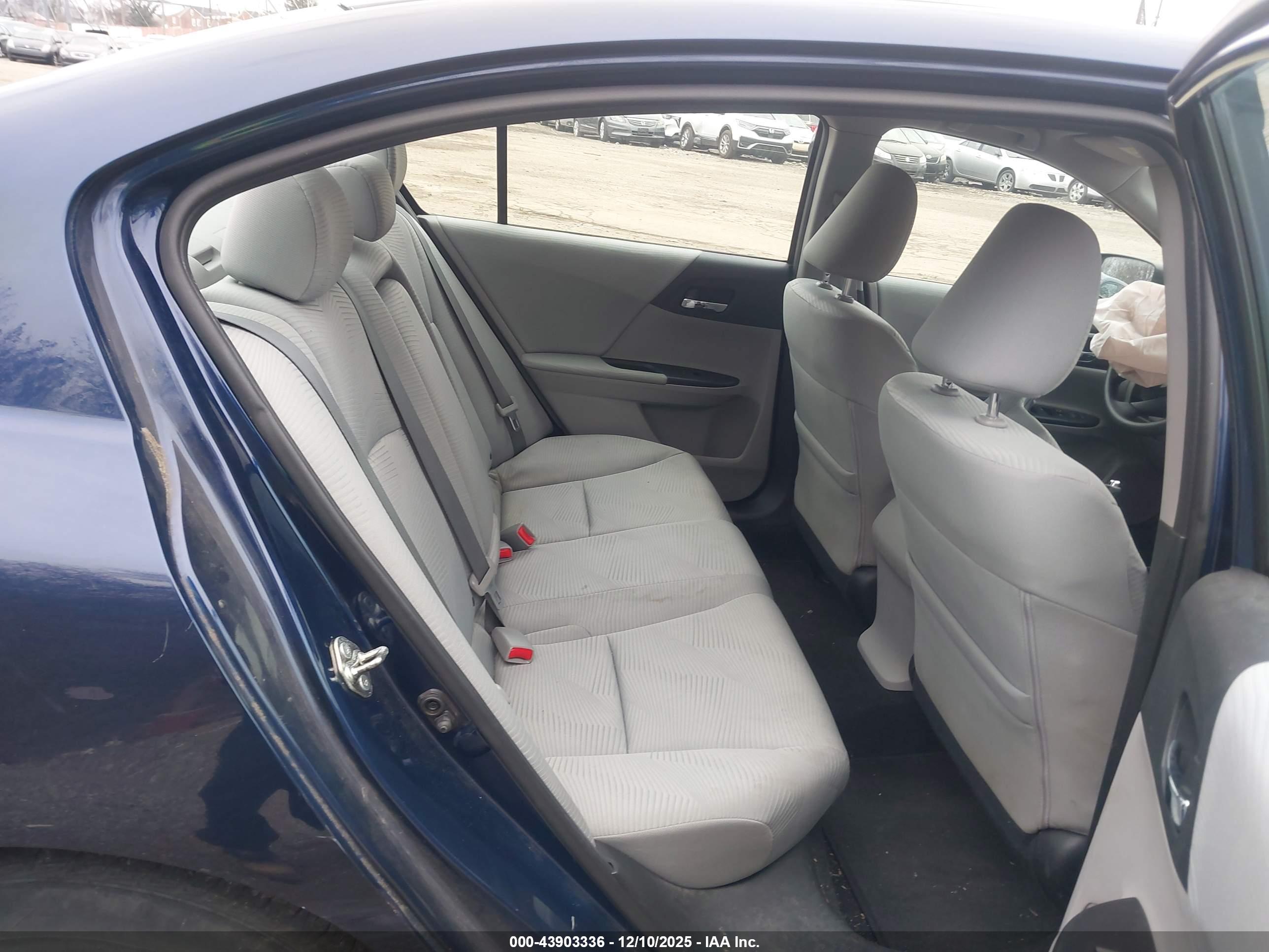 HONDA ACCORD image 8