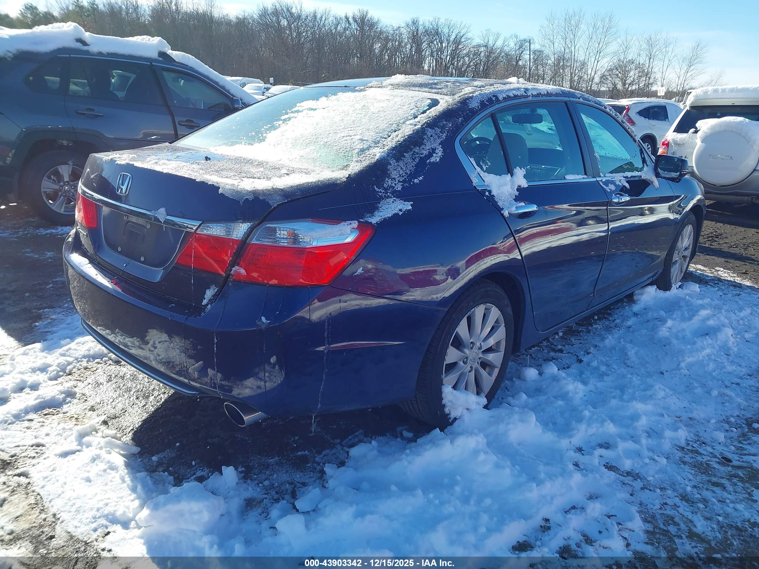 HONDA ACCORD image 4