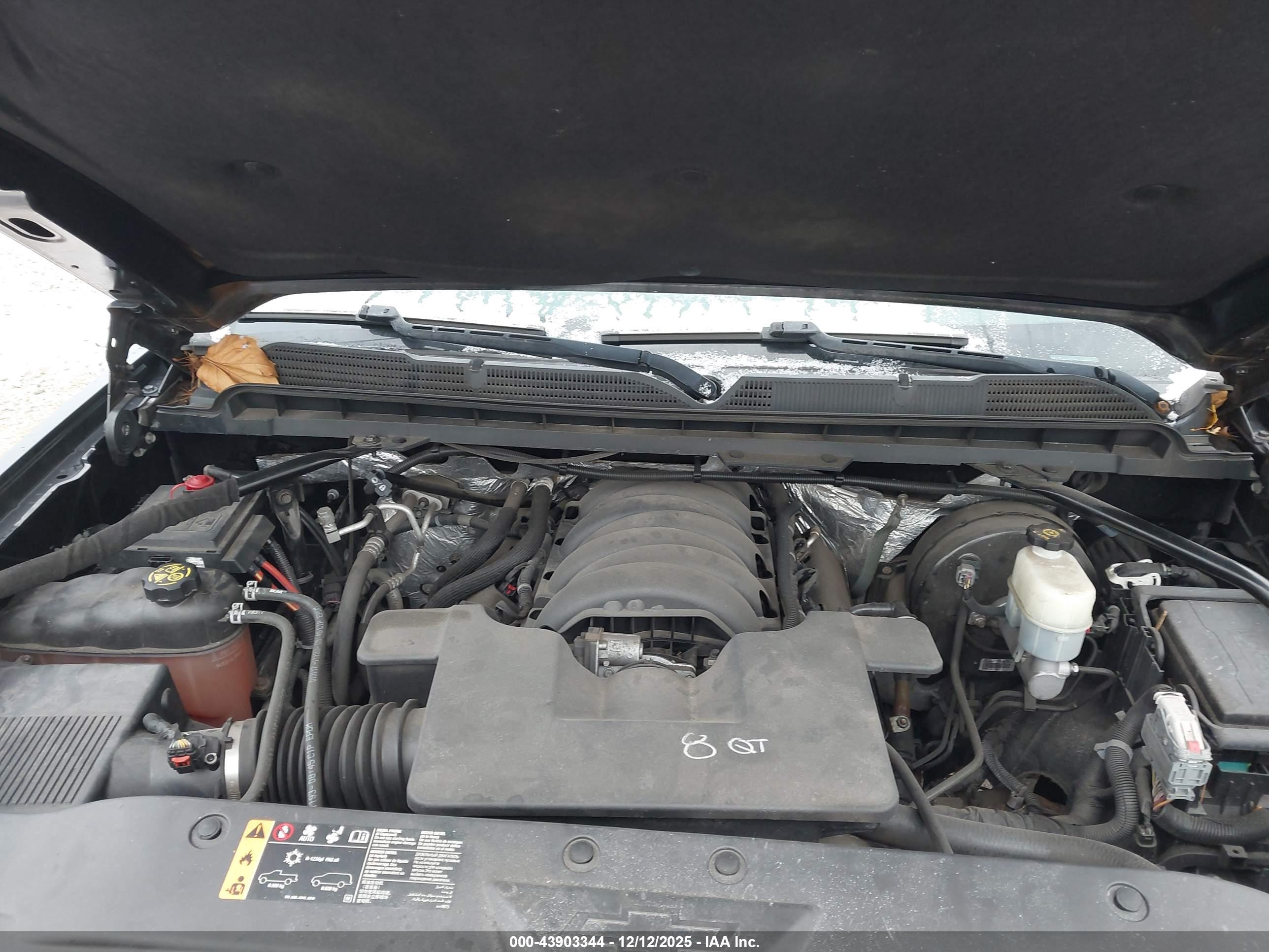 CHEVROLET SILVERADO image 10
