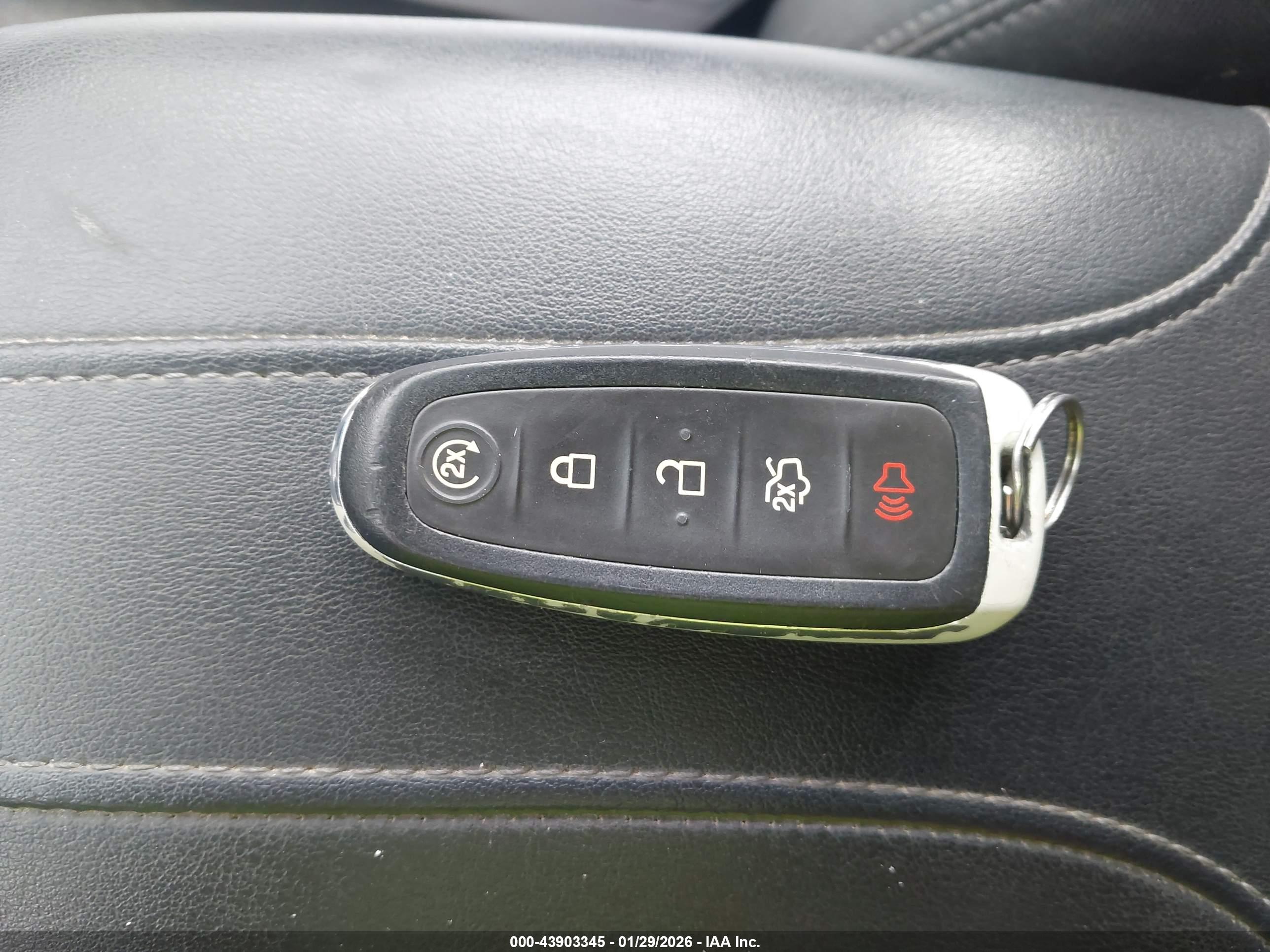 LINCOLN MKX image 11