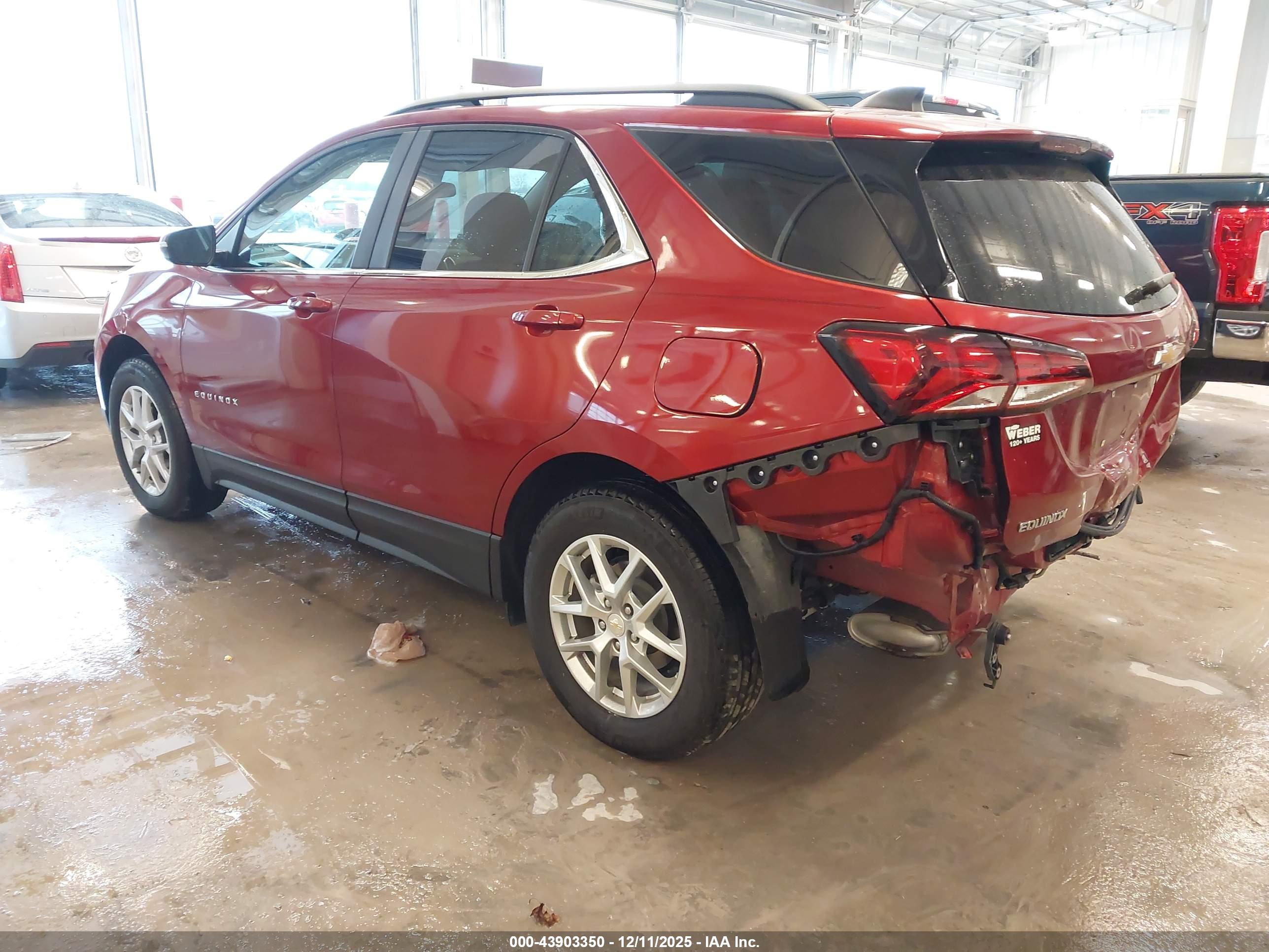 CHEVROLET EQUINOX image 3