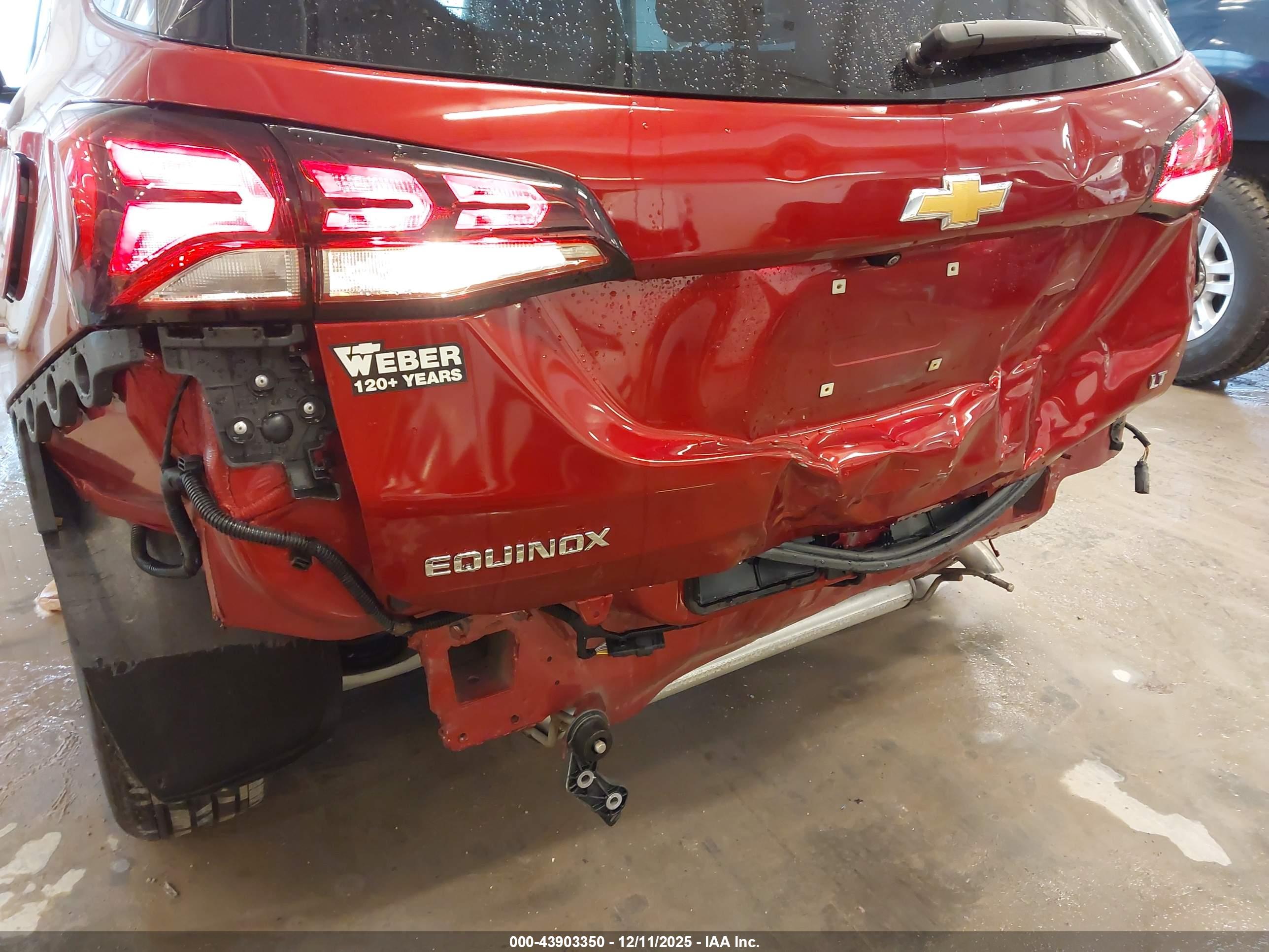 CHEVROLET EQUINOX image 6