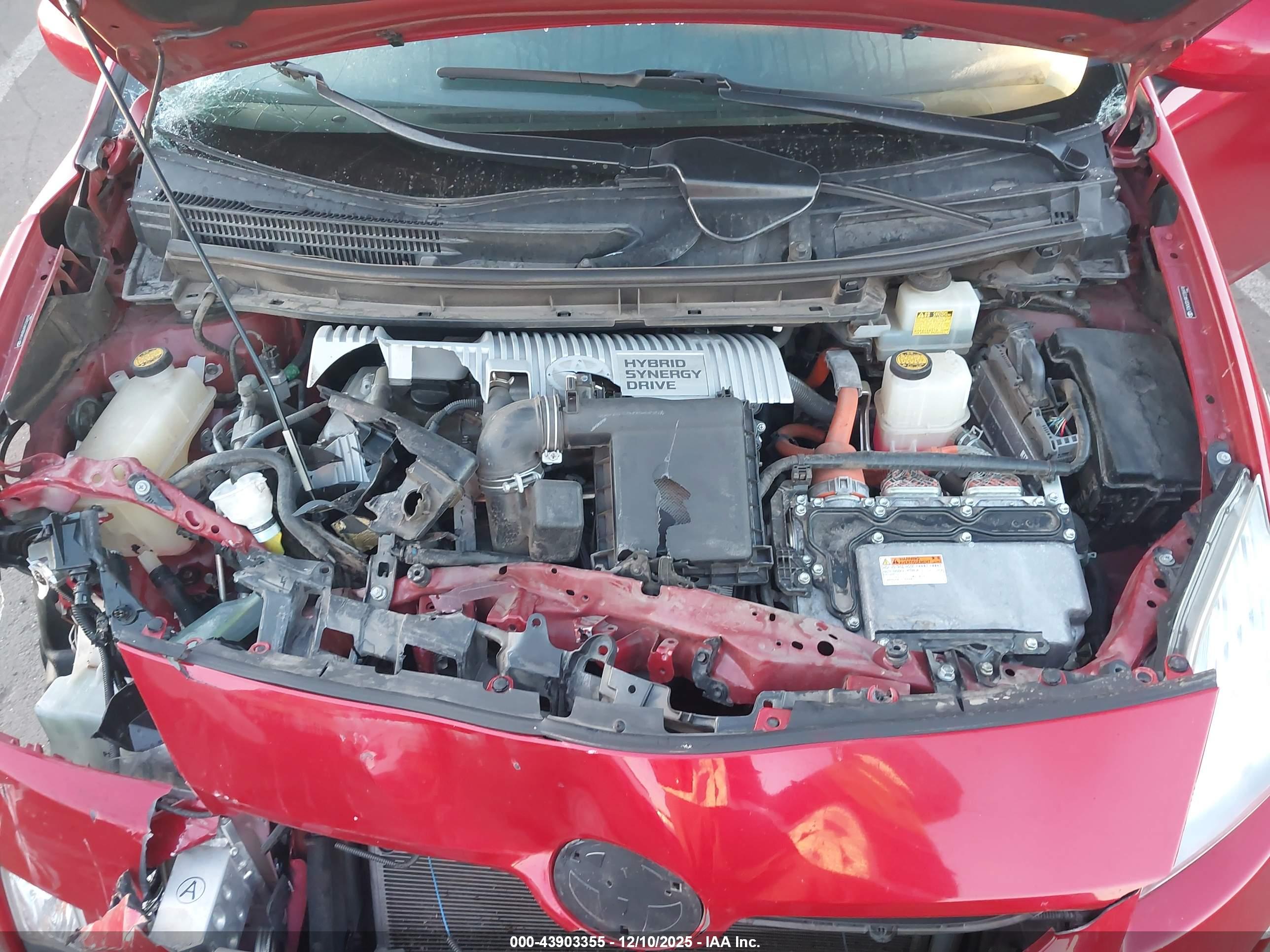 TOYOTA PRIUS image 10