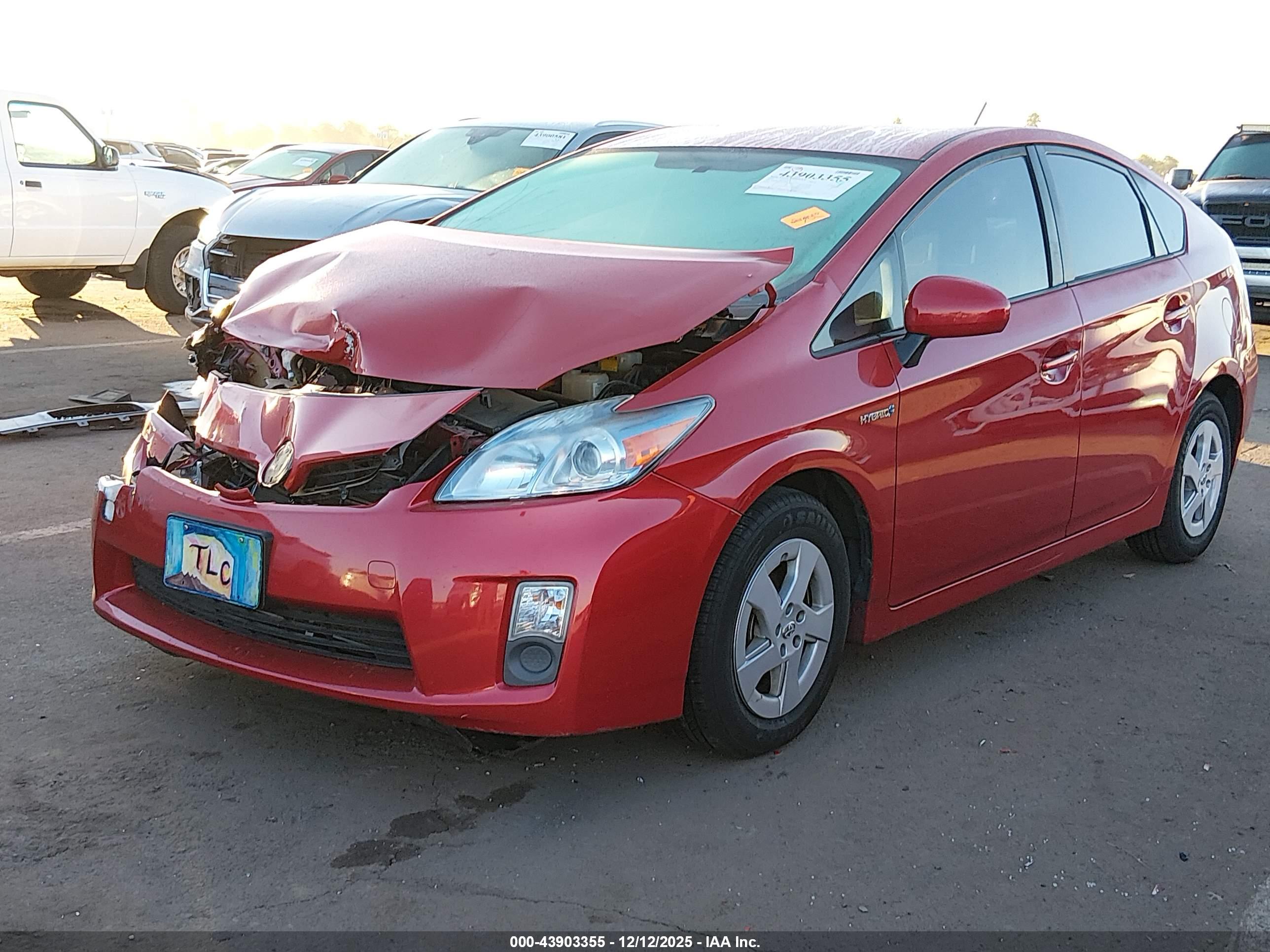TOYOTA PRIUS image 2