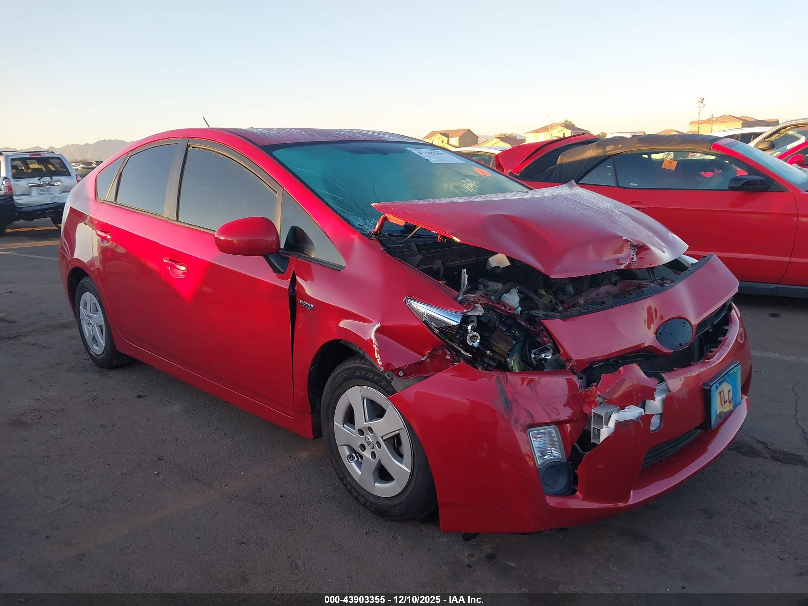 TOYOTA PRIUS image 6