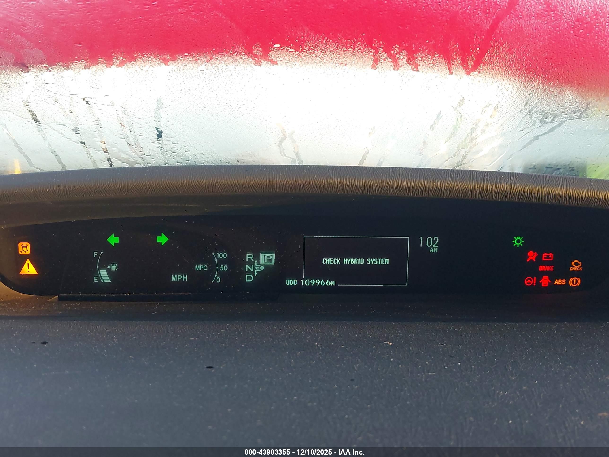 TOYOTA PRIUS image 7