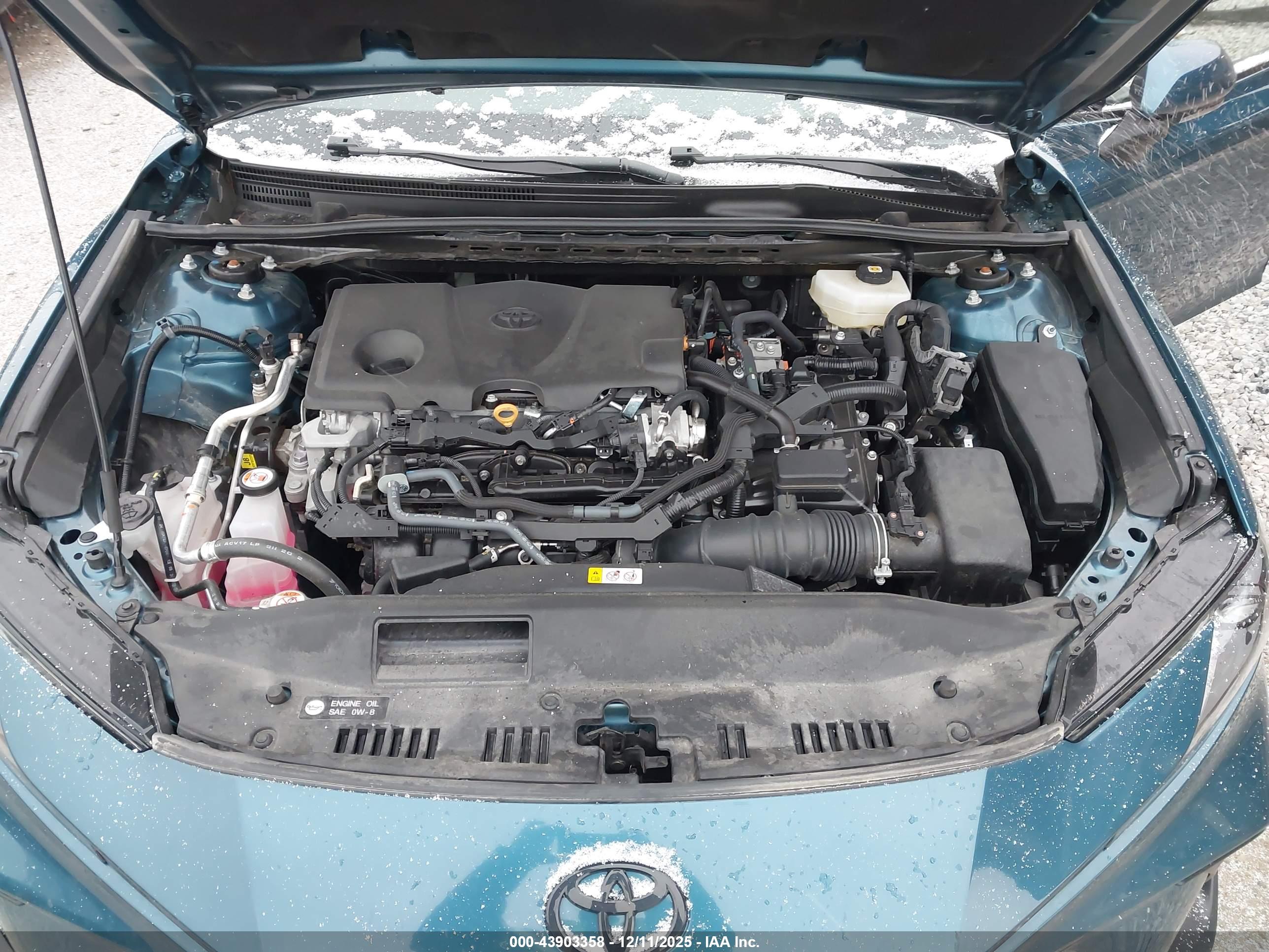 TOYOTA CAMRY image 10