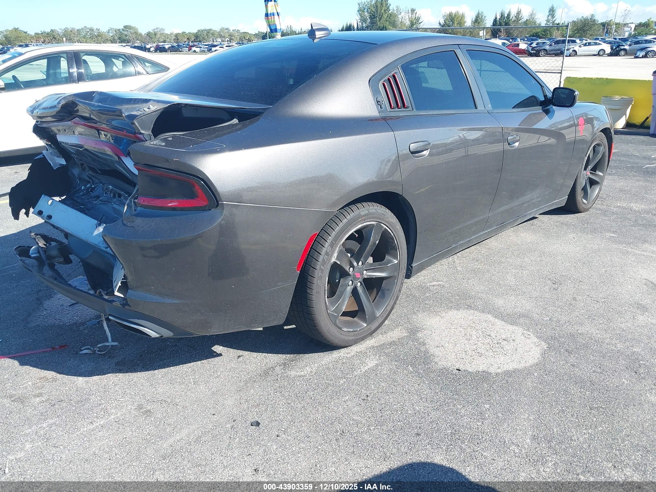 DODGE CHARGER image 4