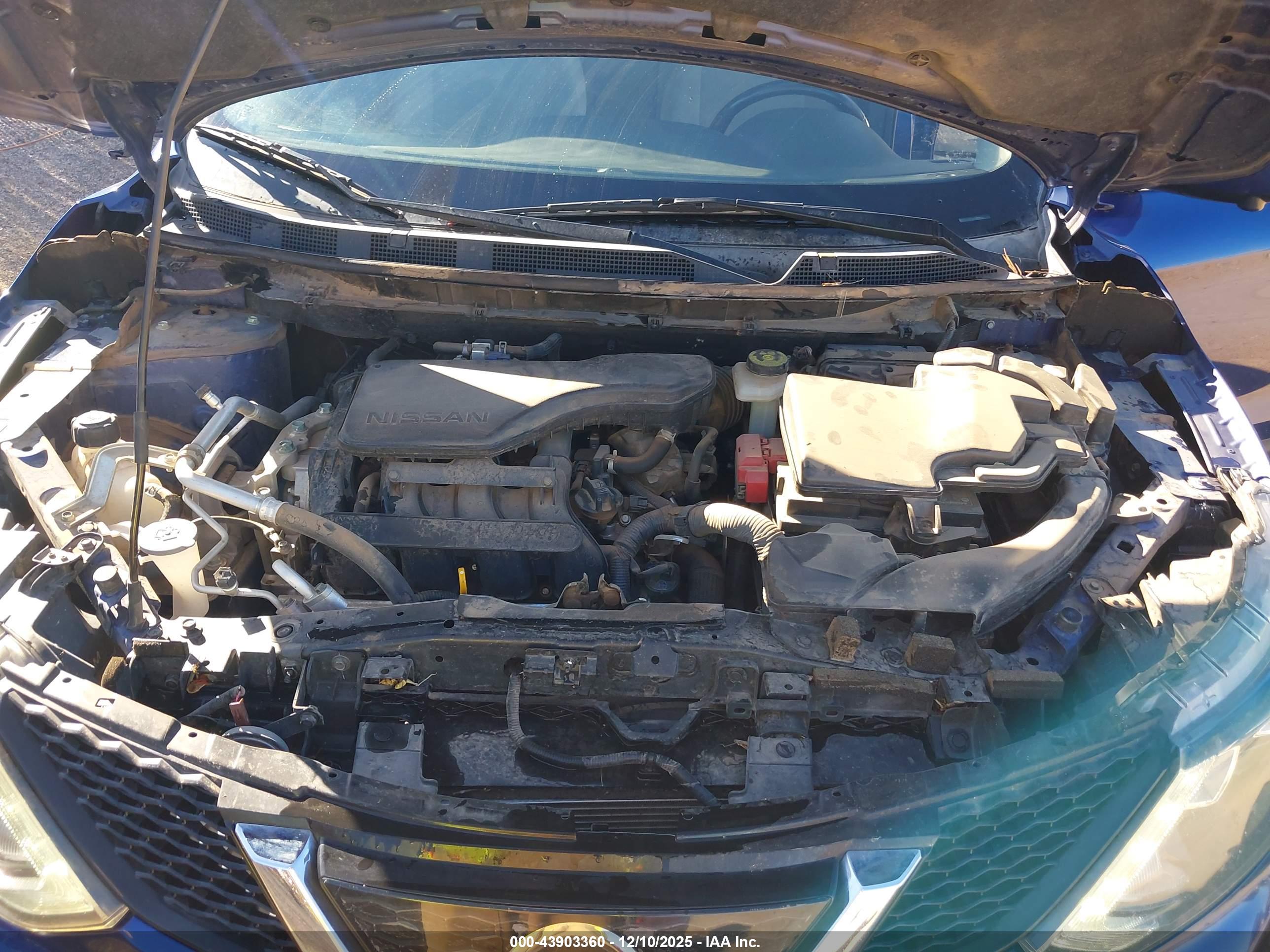 NISSAN ROGUE image 10