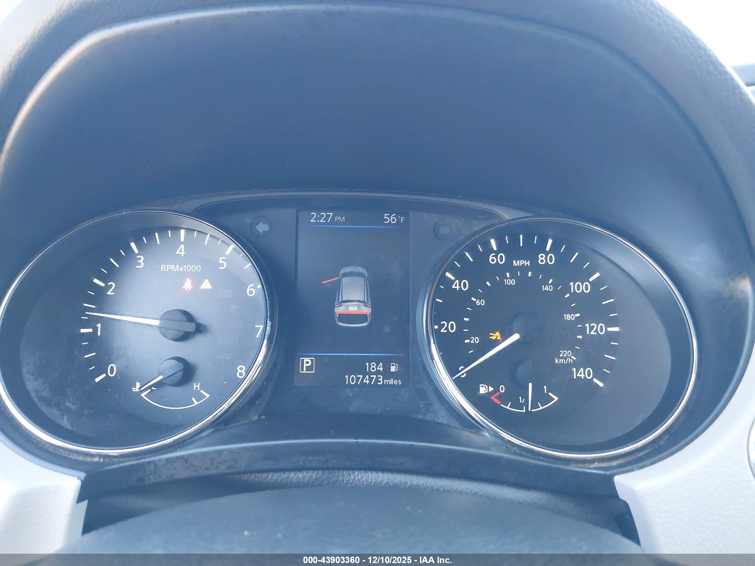 NISSAN ROGUE image 7
