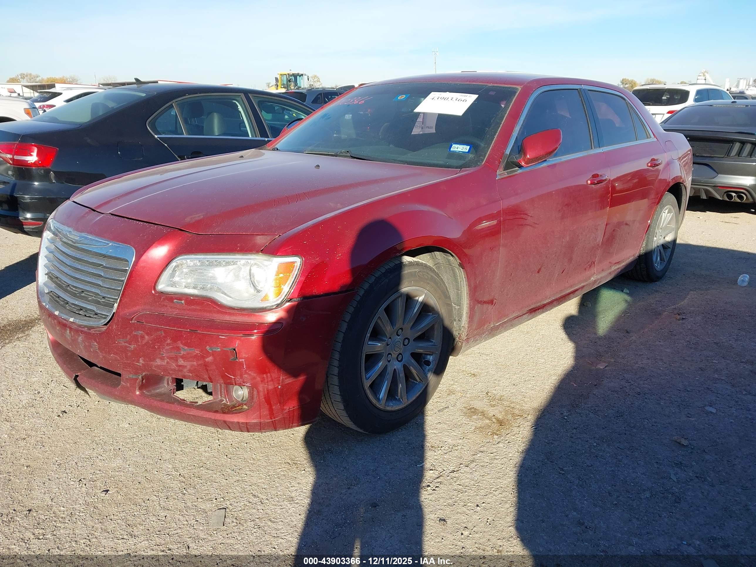 CHRYSLER 300 image 2