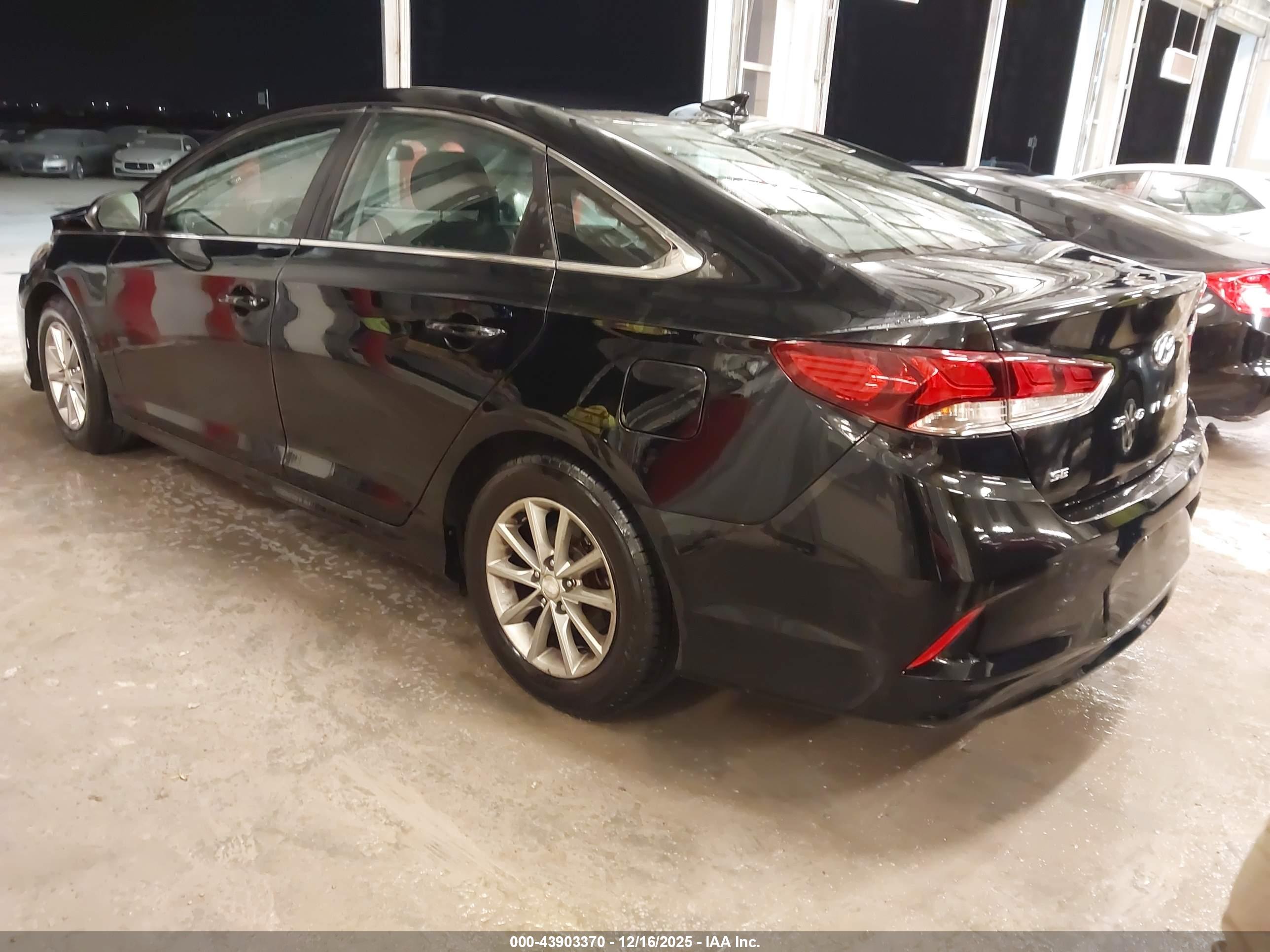 HYUNDAI SONATA image 3